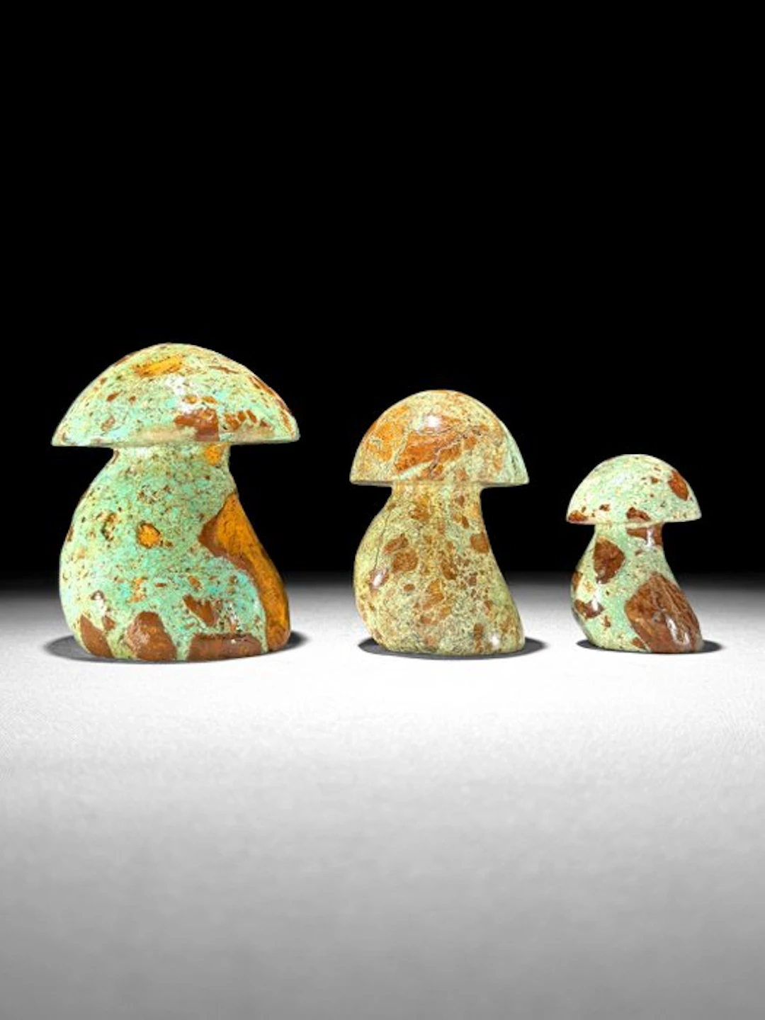 NO RESERVE PRICE - Wonderful Set of 3 Green Smithsonite Mushrooms-Shaped-