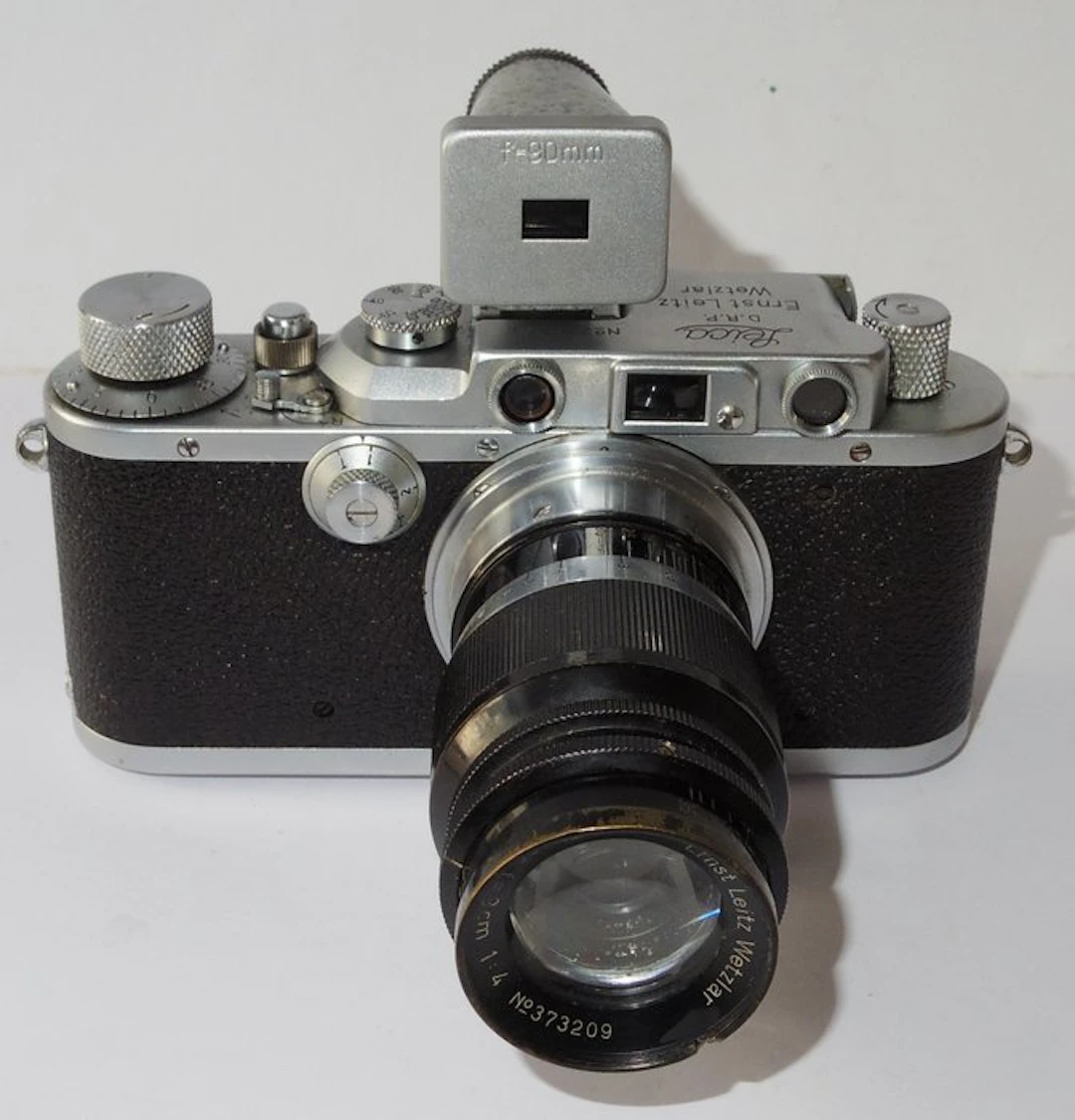 Leica IIIa - 1938 - Elmar 4/9cm - working Rangefinder camera (No reserve price)
