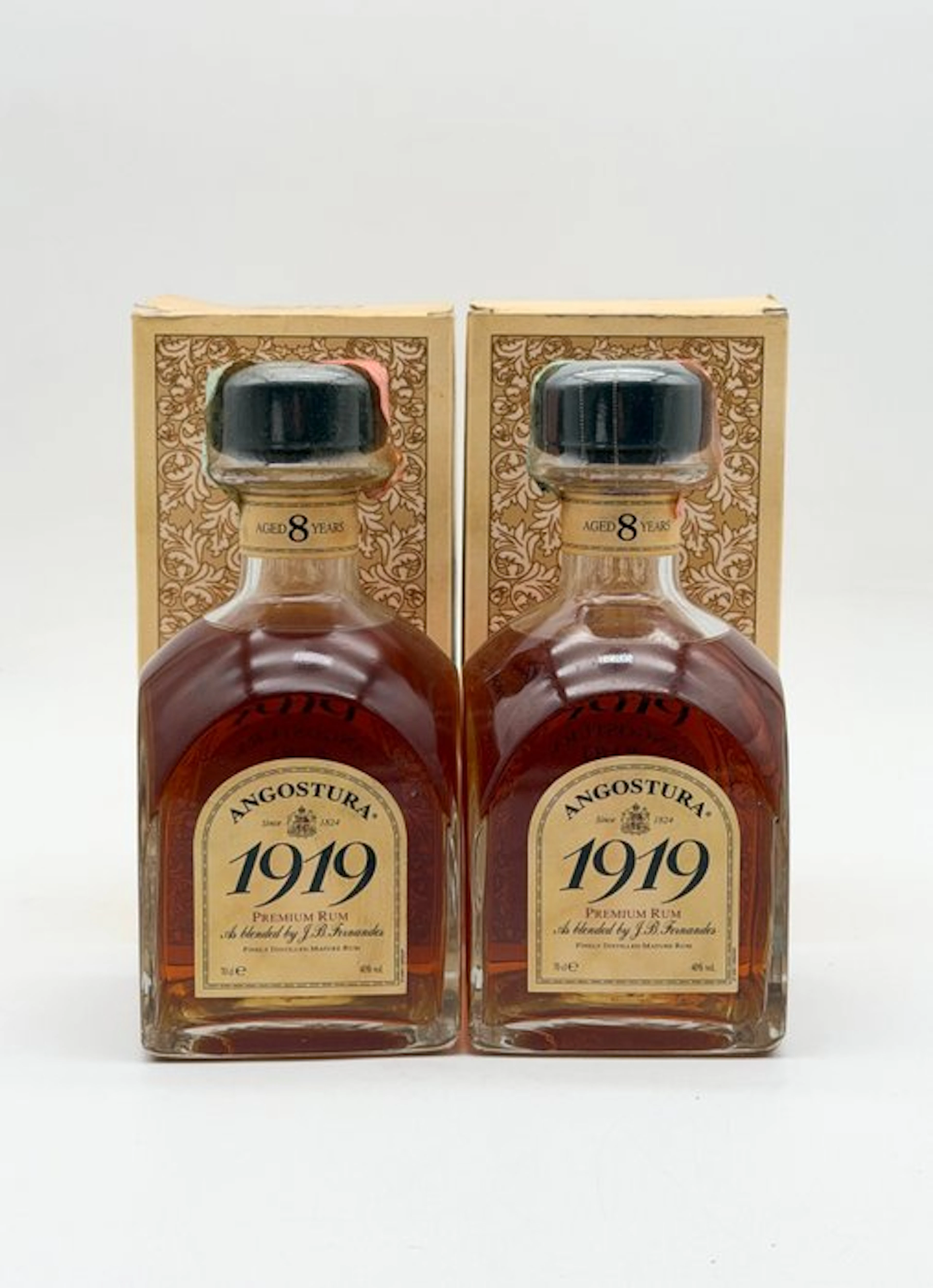 Angostura 8 years old - Rum "1919" Premium - b. 2000s - 70cl - 2 bottles