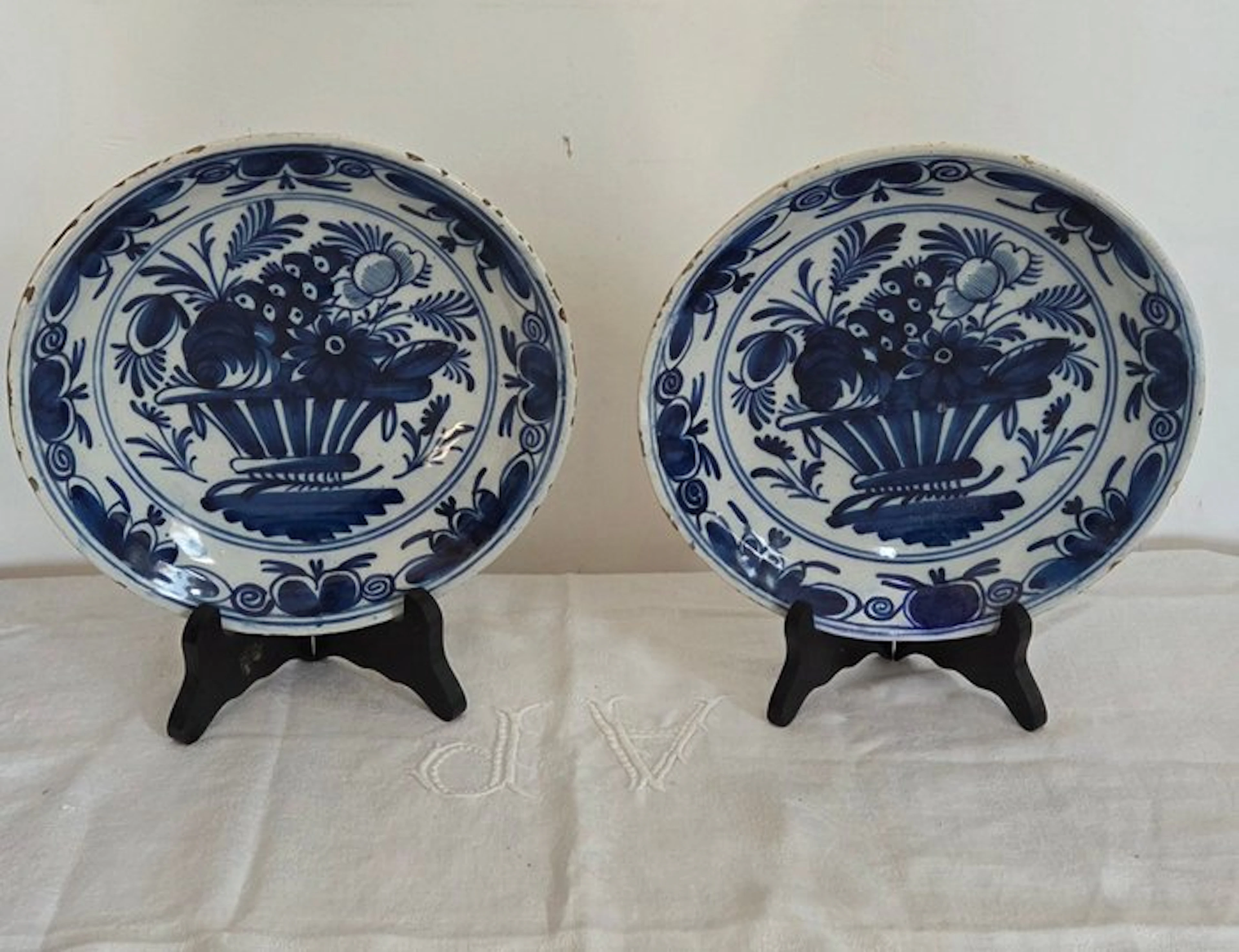 Plate (2) - Delftware