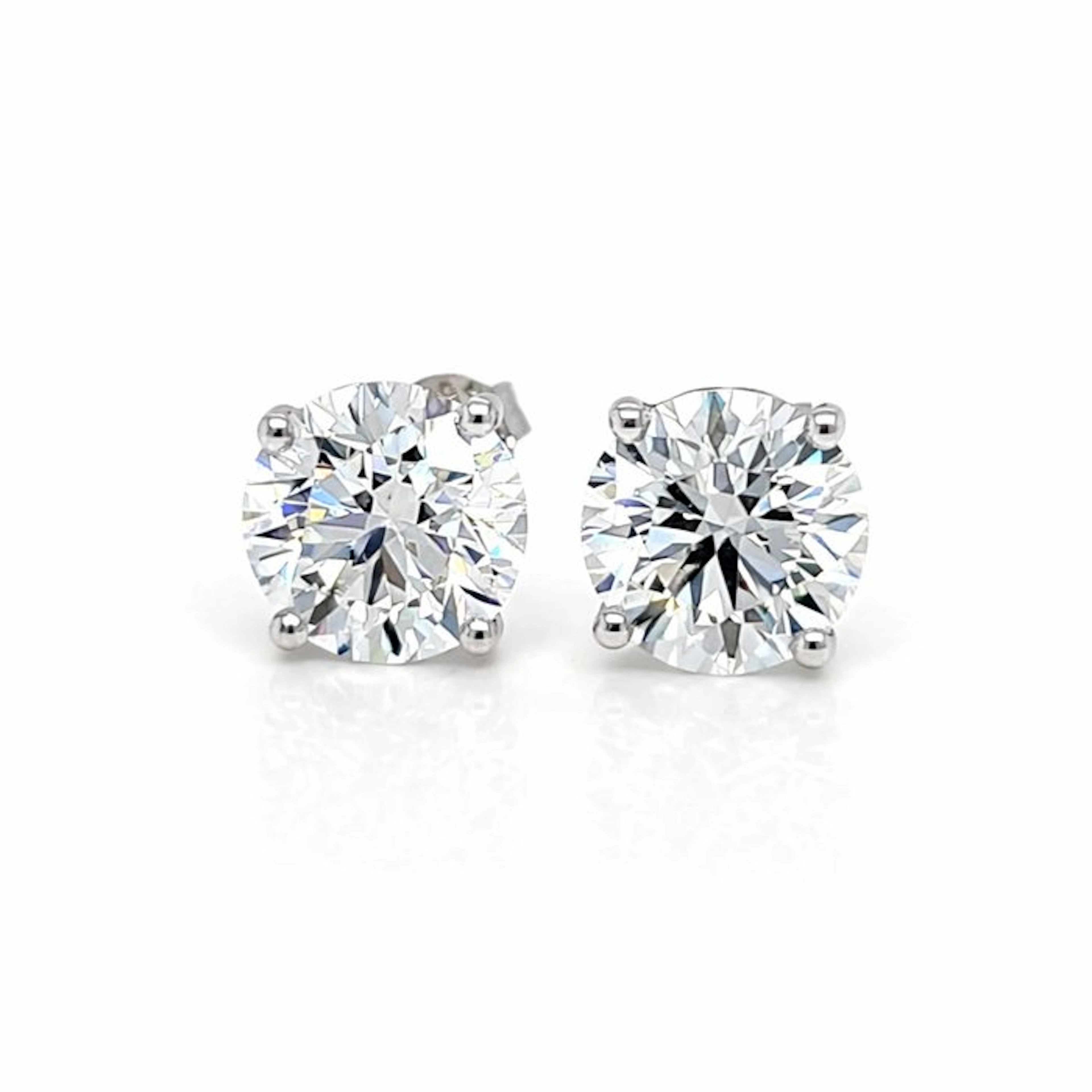 Earrings - 14 kt. White gold - 6.08ct. tw. Diamond (Lab-grown)