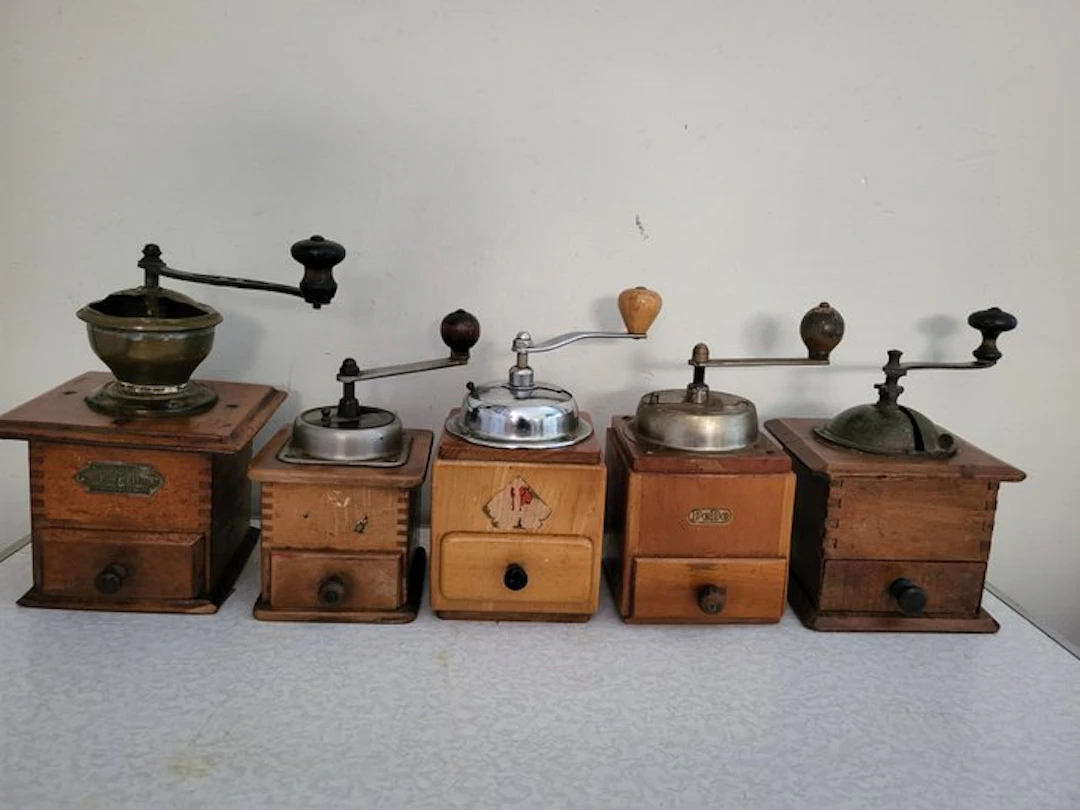 Coffee grinder (5) - Wood copper metal - decorative coffee grinders