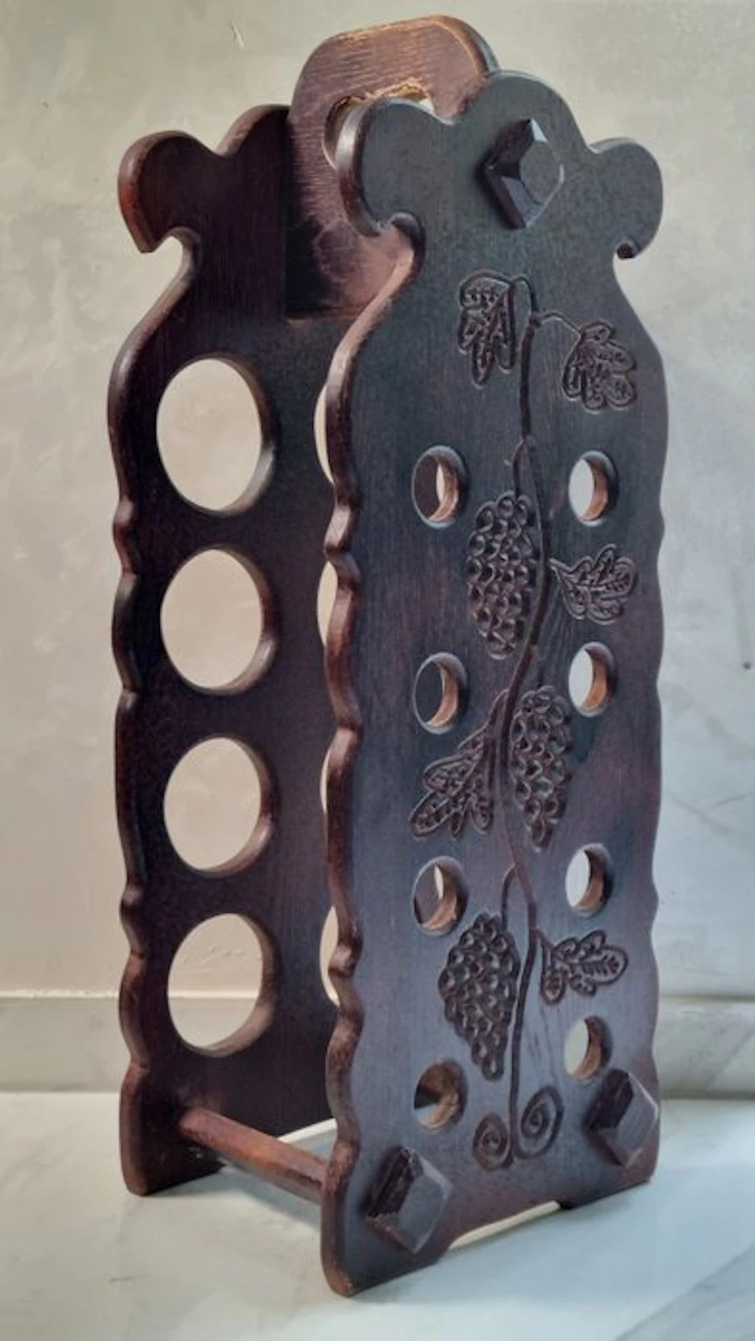 Rustikales Holz-Weinregal für 8 Flaschen mit...