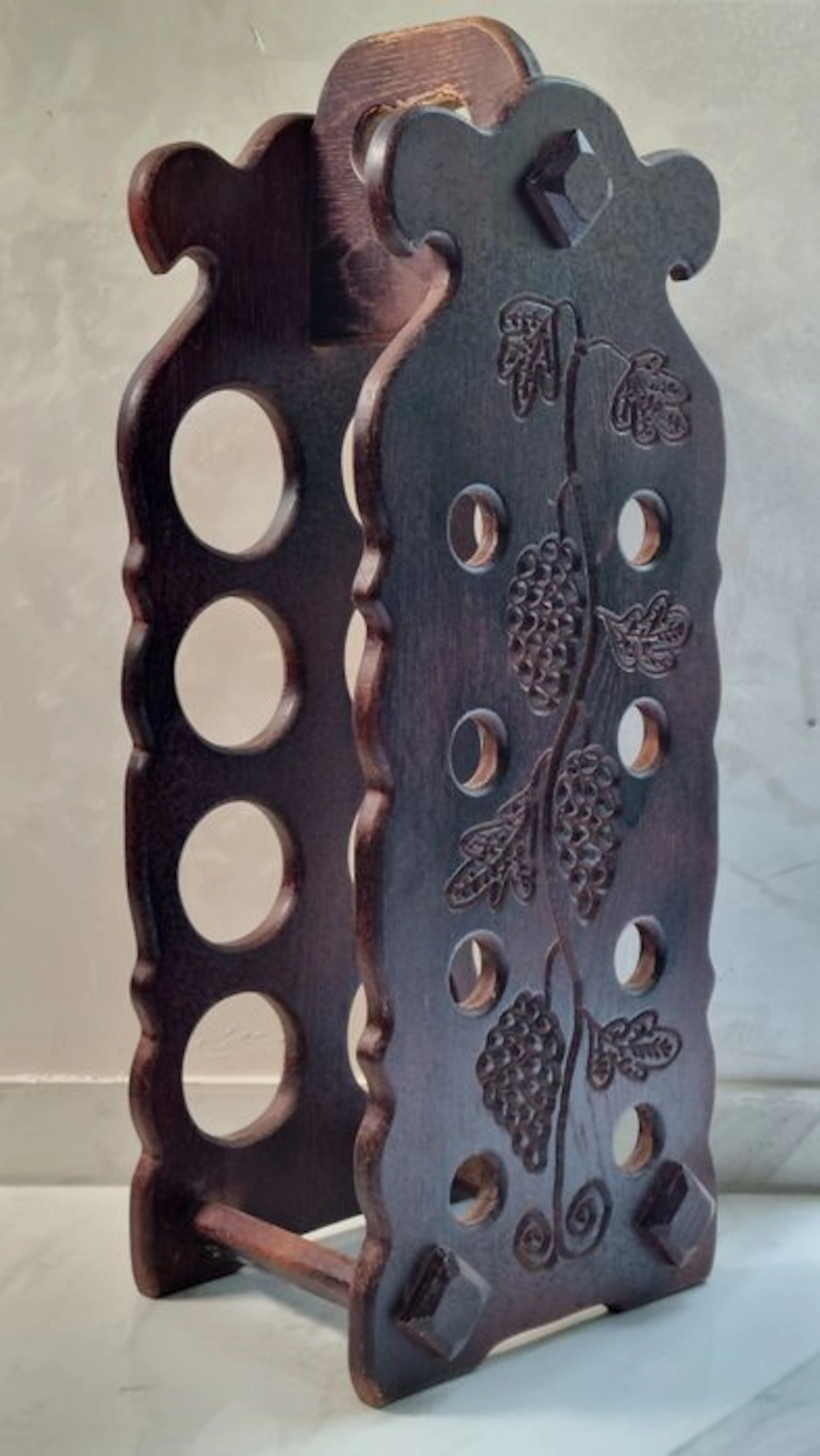 Rustikales Holz-Weinregal für 8 Flaschen mit...