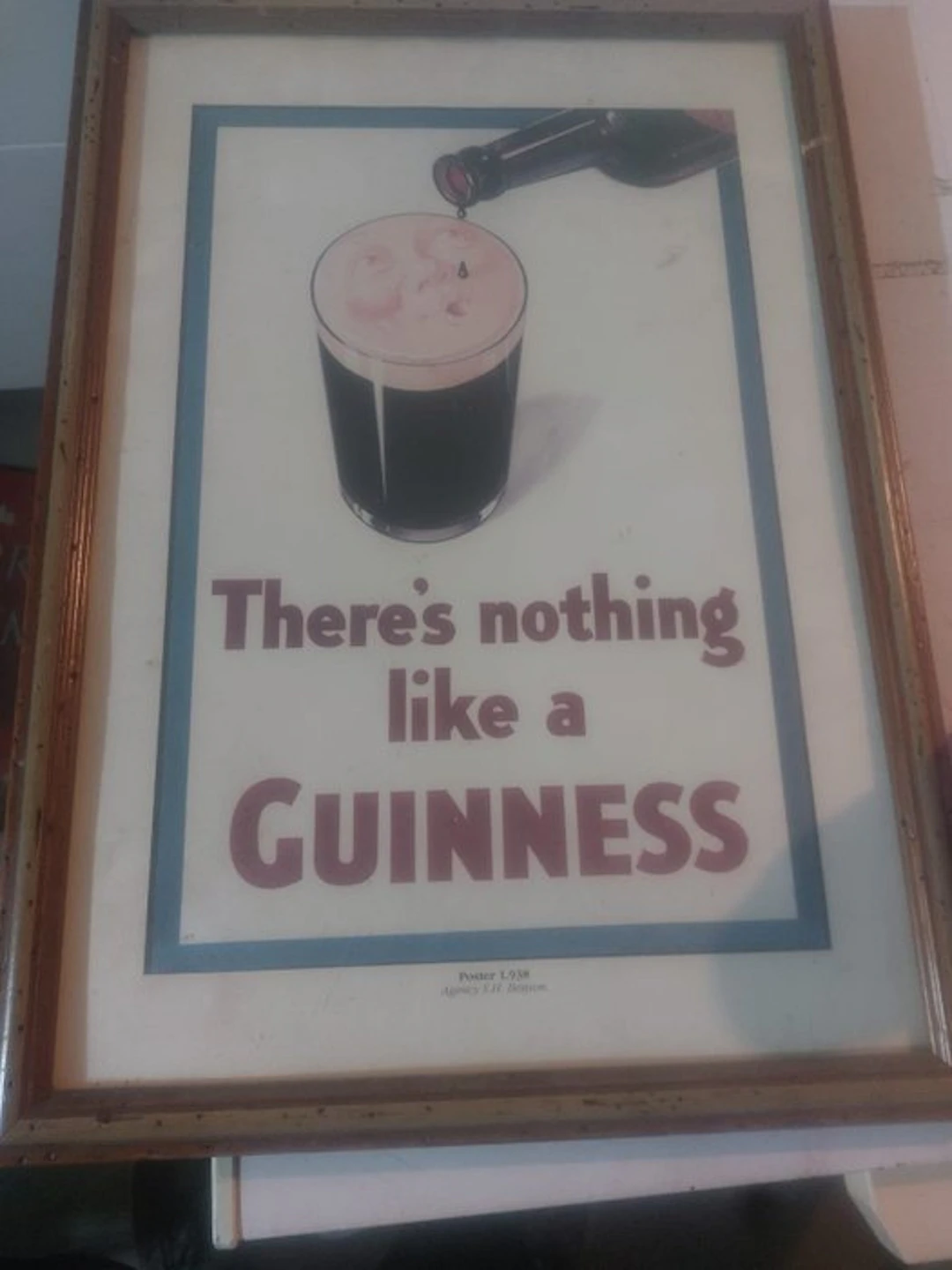 J Gilroy - Guinness - Lote 3 Posters Guinness bien conservados - 1990s