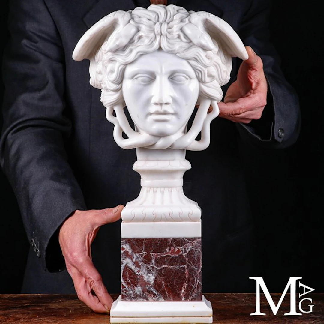 White Carrara Marble - Medusa Statue in White Carrara Marble - Statue - 455 mm