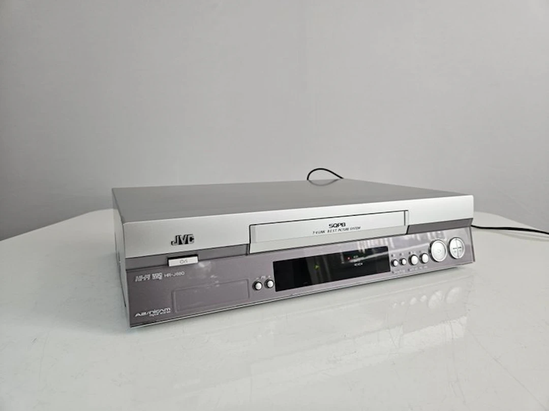 JVC - HR-J680EU VHS videorecorder Cassette recorder-player