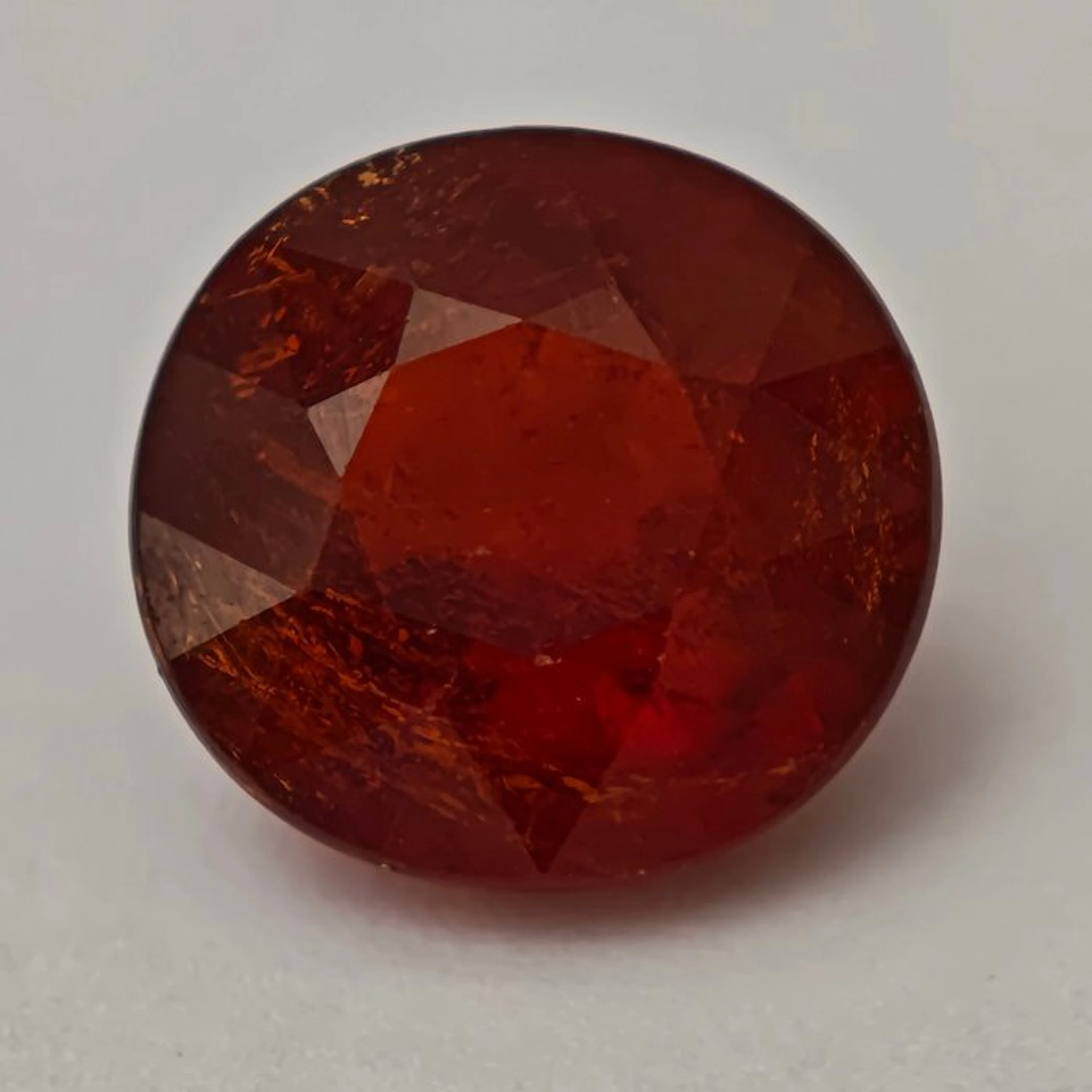 No reserve price Garnet - 5.16 ct - Antwerp Laboratory...