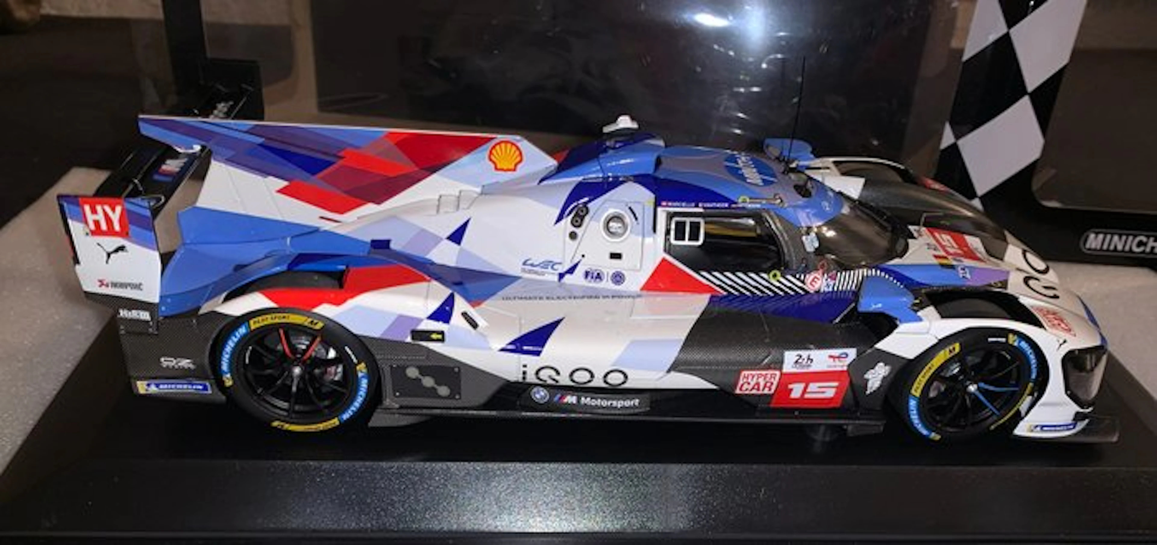 MiniChamps 1:18 - Model race car - TEAM WRT BMW M Hybrid...