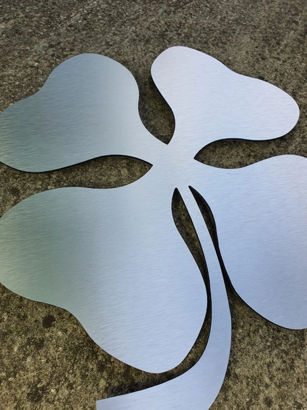 Sign - Alfa Romeo - Professional Wall logo QUADRIFOGLIO - Brushed aluminium*