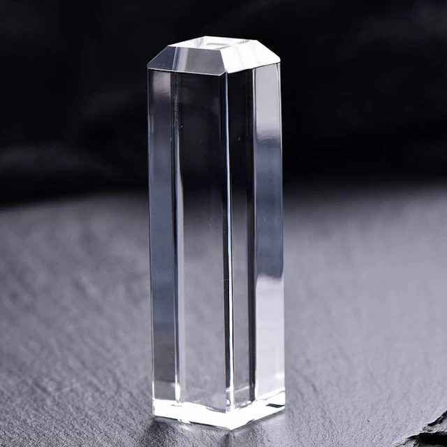 ALGT Certified - Masterful Natural Quartz - Loupe clean...