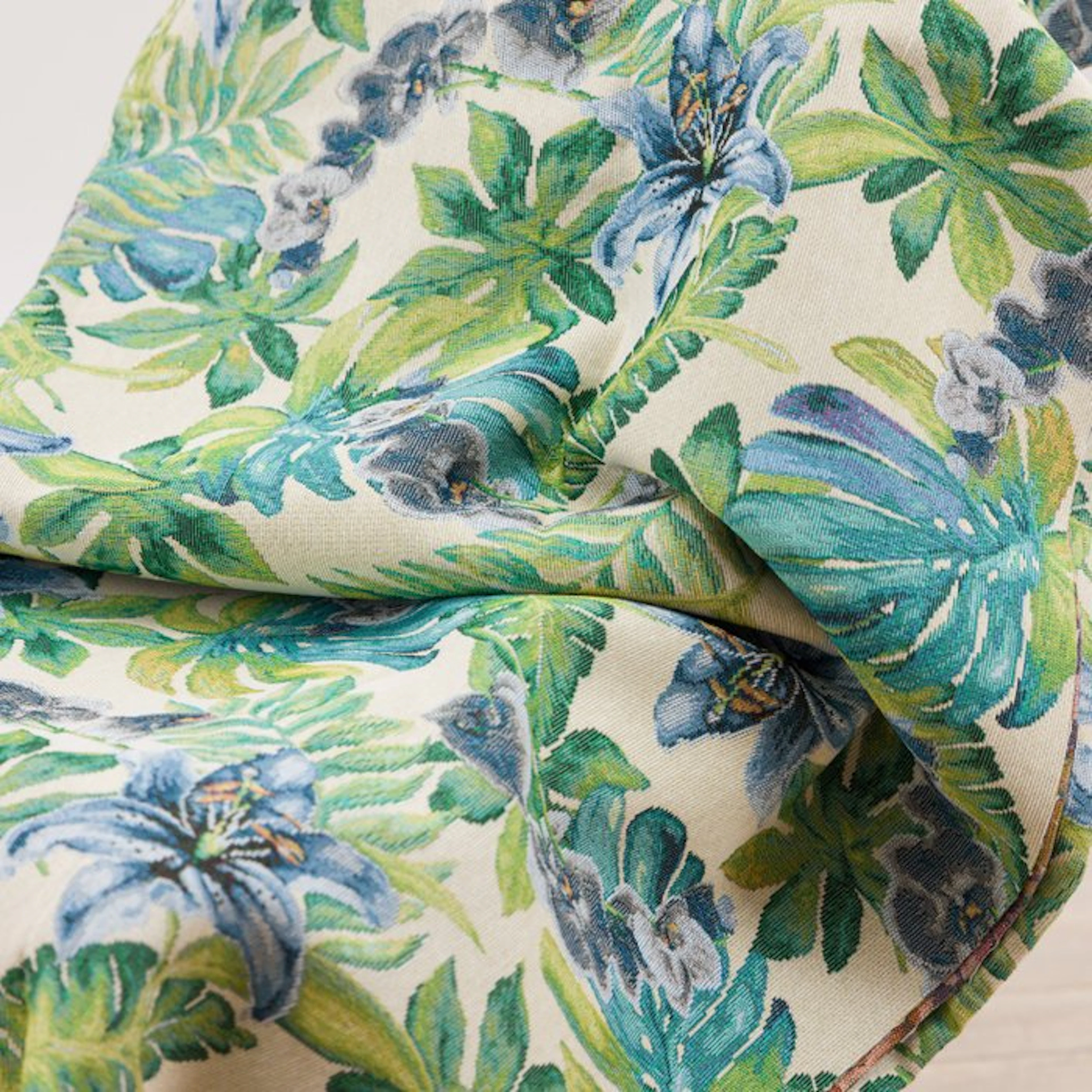 BA160 - Tropical Gobelin Fabric with Monstera Leaves and...