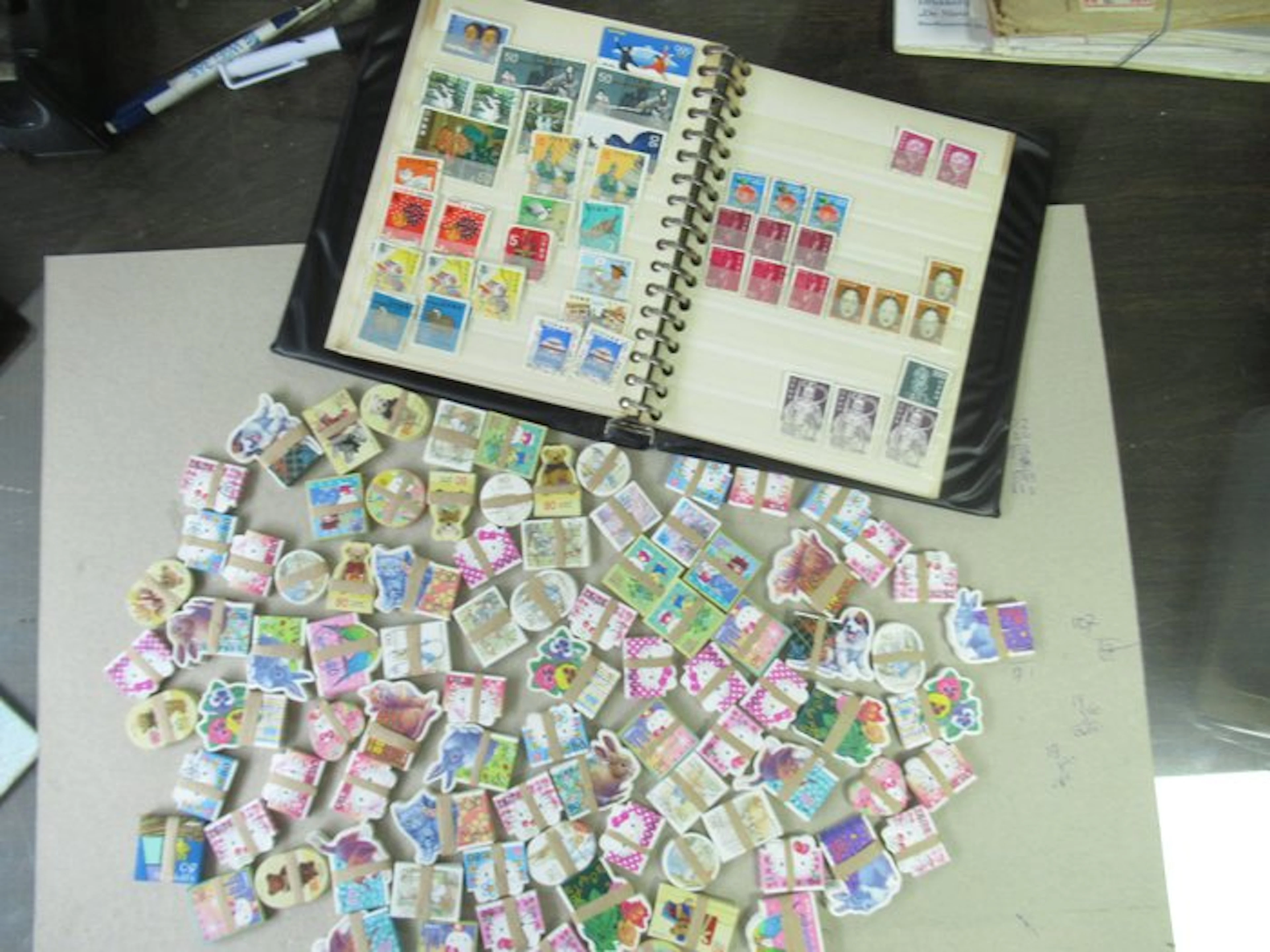 Japan - Wholesale lot of Japan in bundles and stock ledger