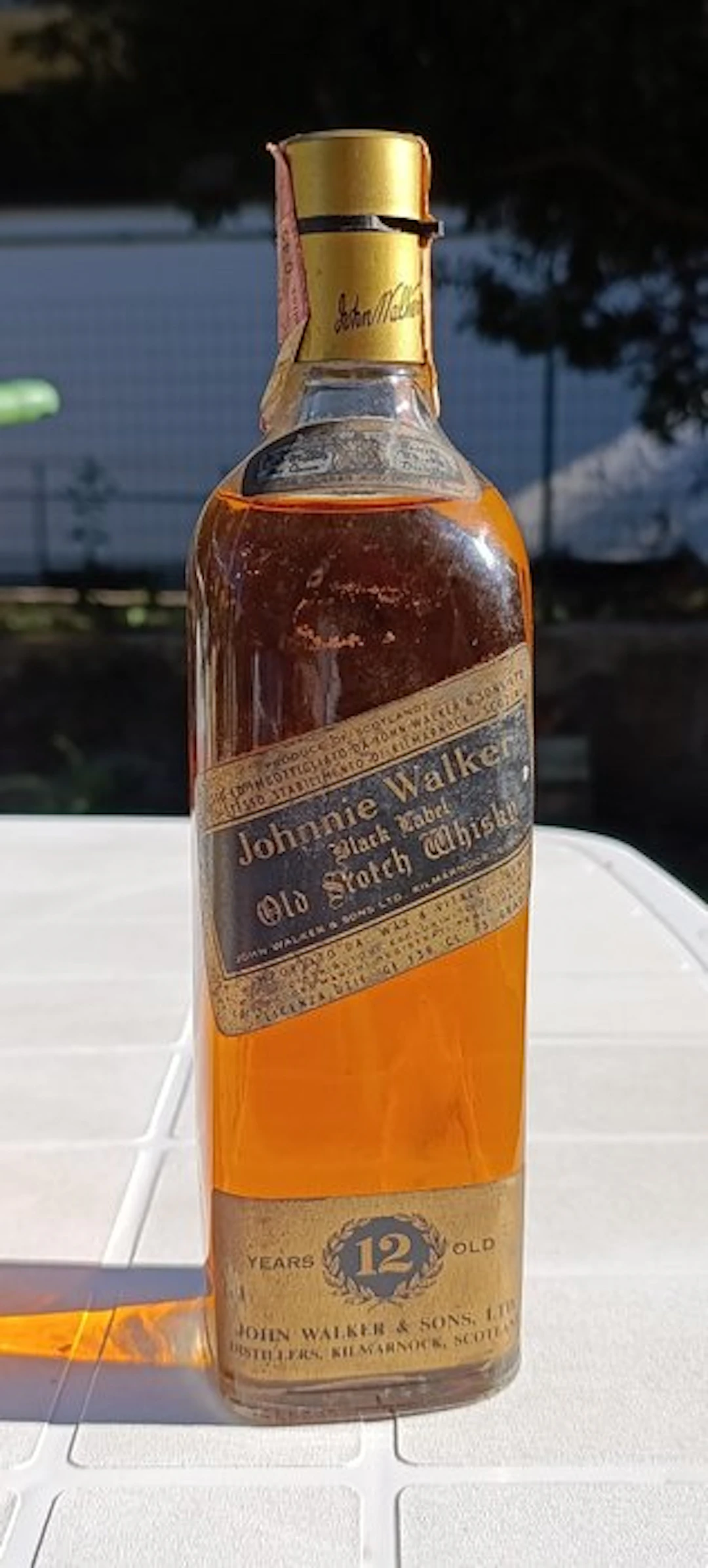 Johnnie Walker 12 years old Black Label - b. 1970s - 75cl
