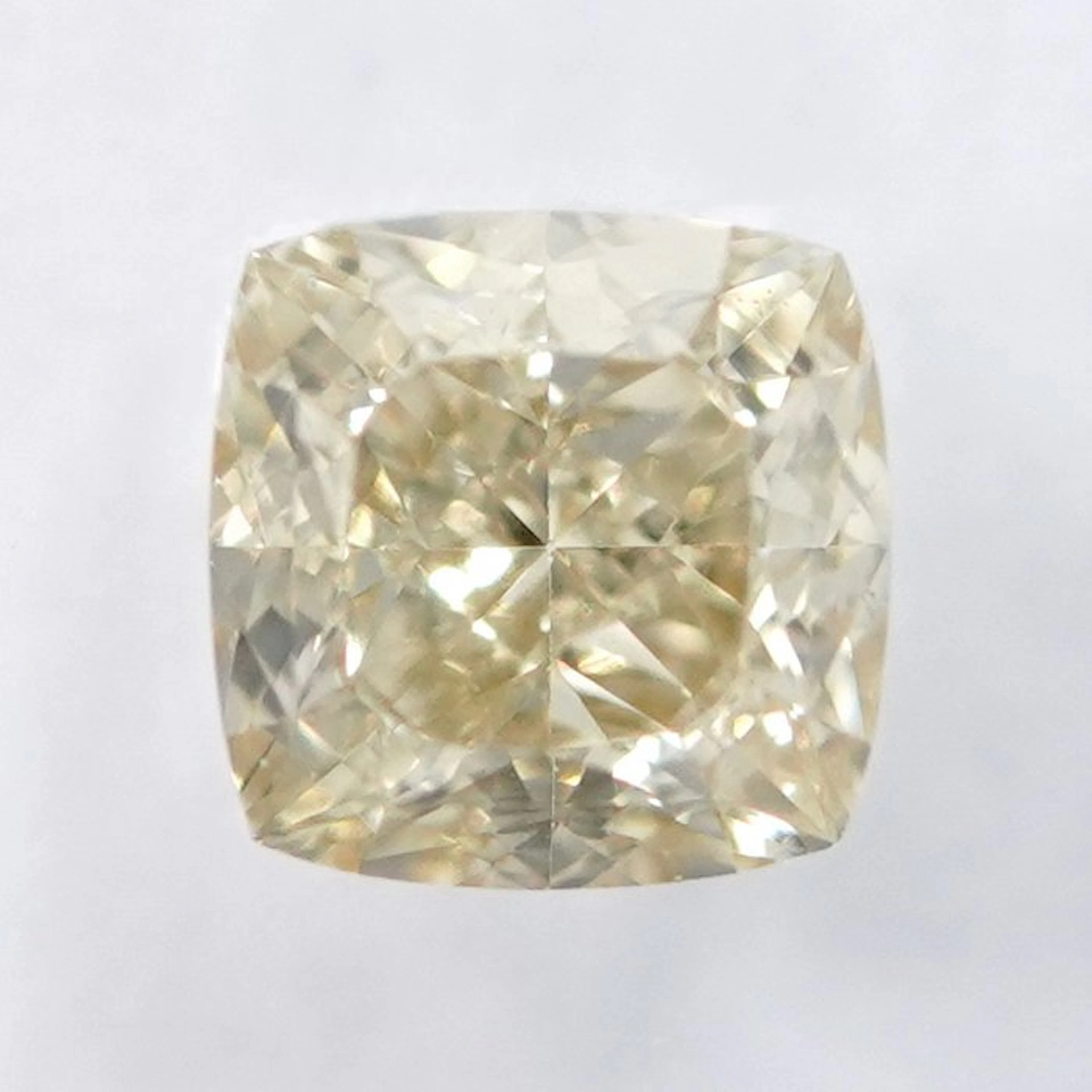 1 pcs Diamond (Natural coloured) - 0.56 ct - Cushion...