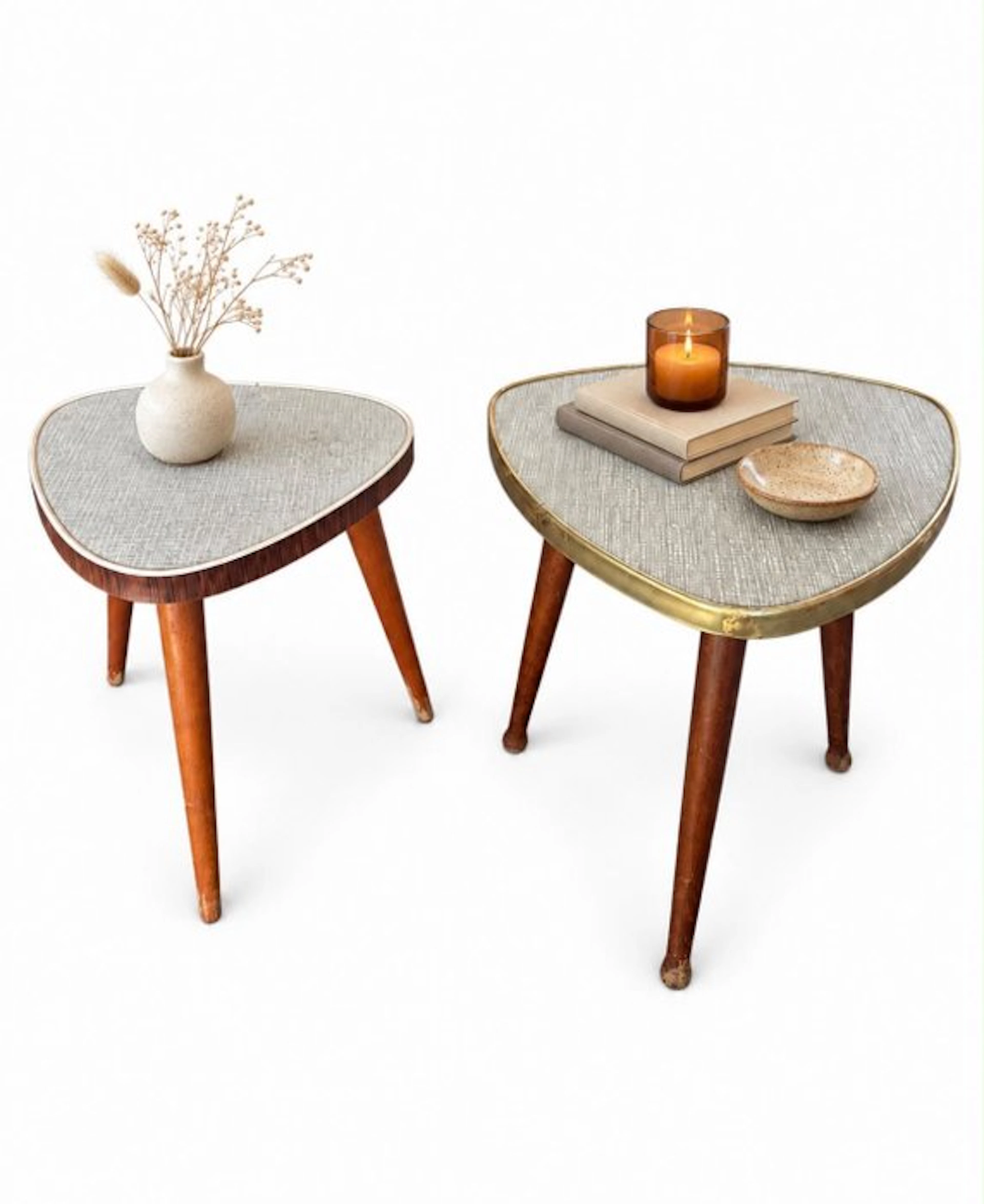 Nesting tables (2) - Wood - Set of vintage side tables
