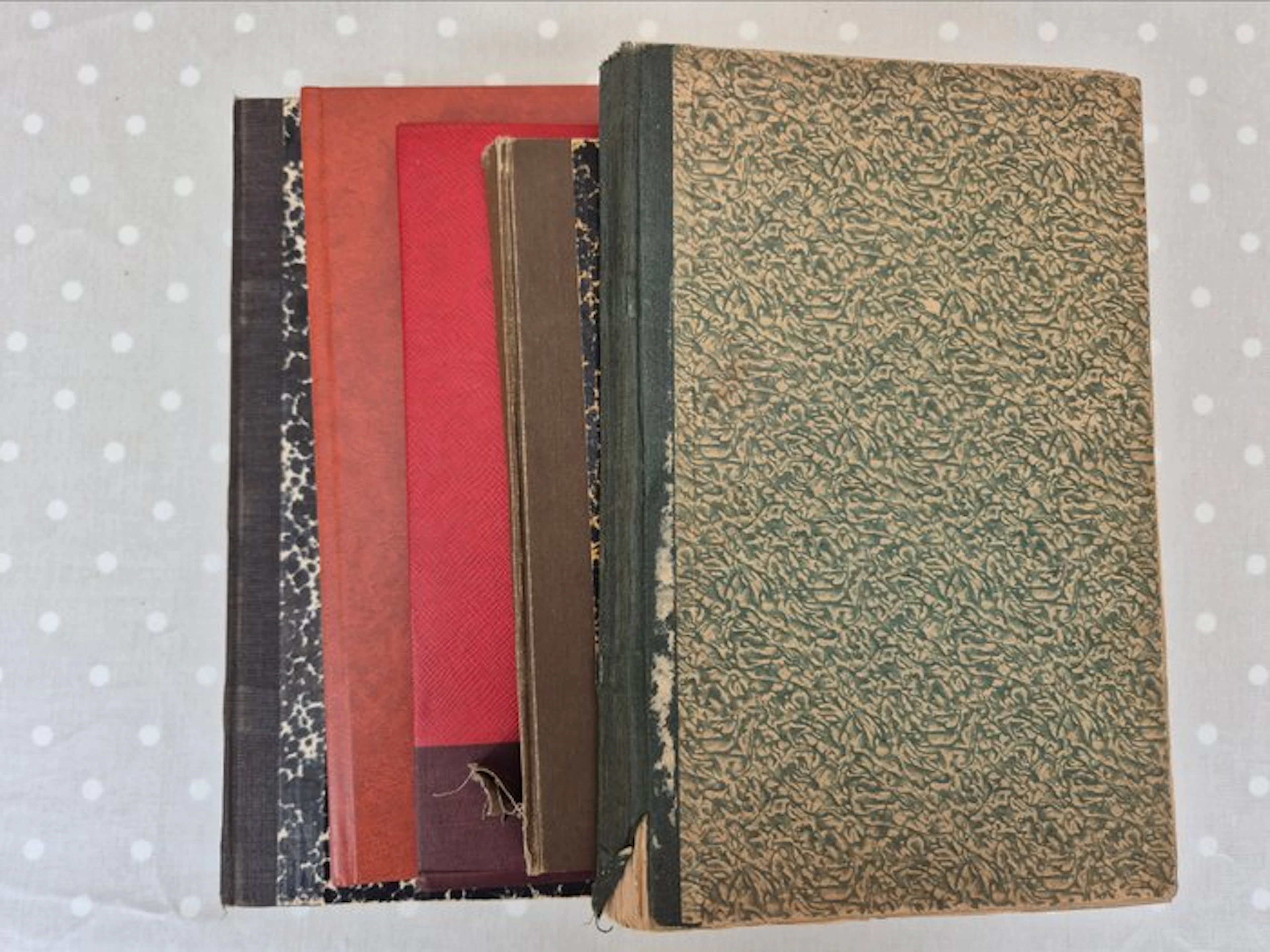 World 1860/1989 - World stamp collection in 5 binders