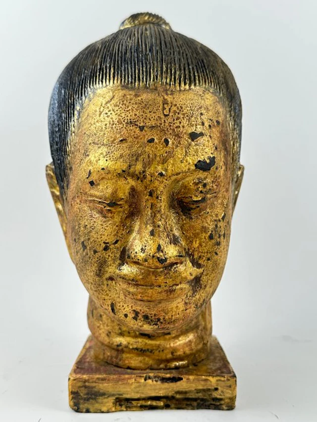 An antique Buddhist bust - Figure - Myanmar/Burma (No reserve price)