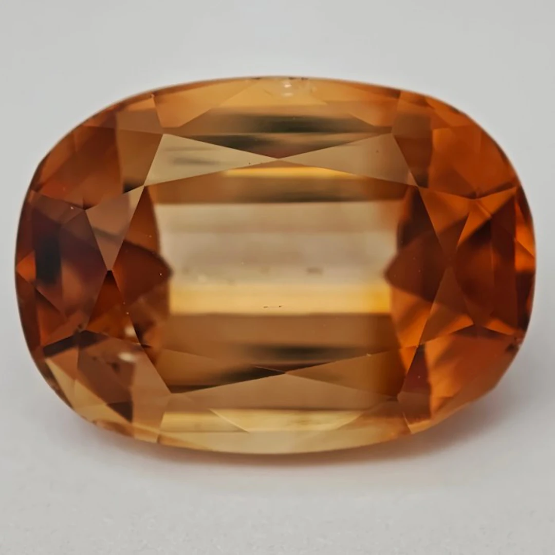 No reserve price Topaz - 26.83 ct - Antwerp Laboratory...