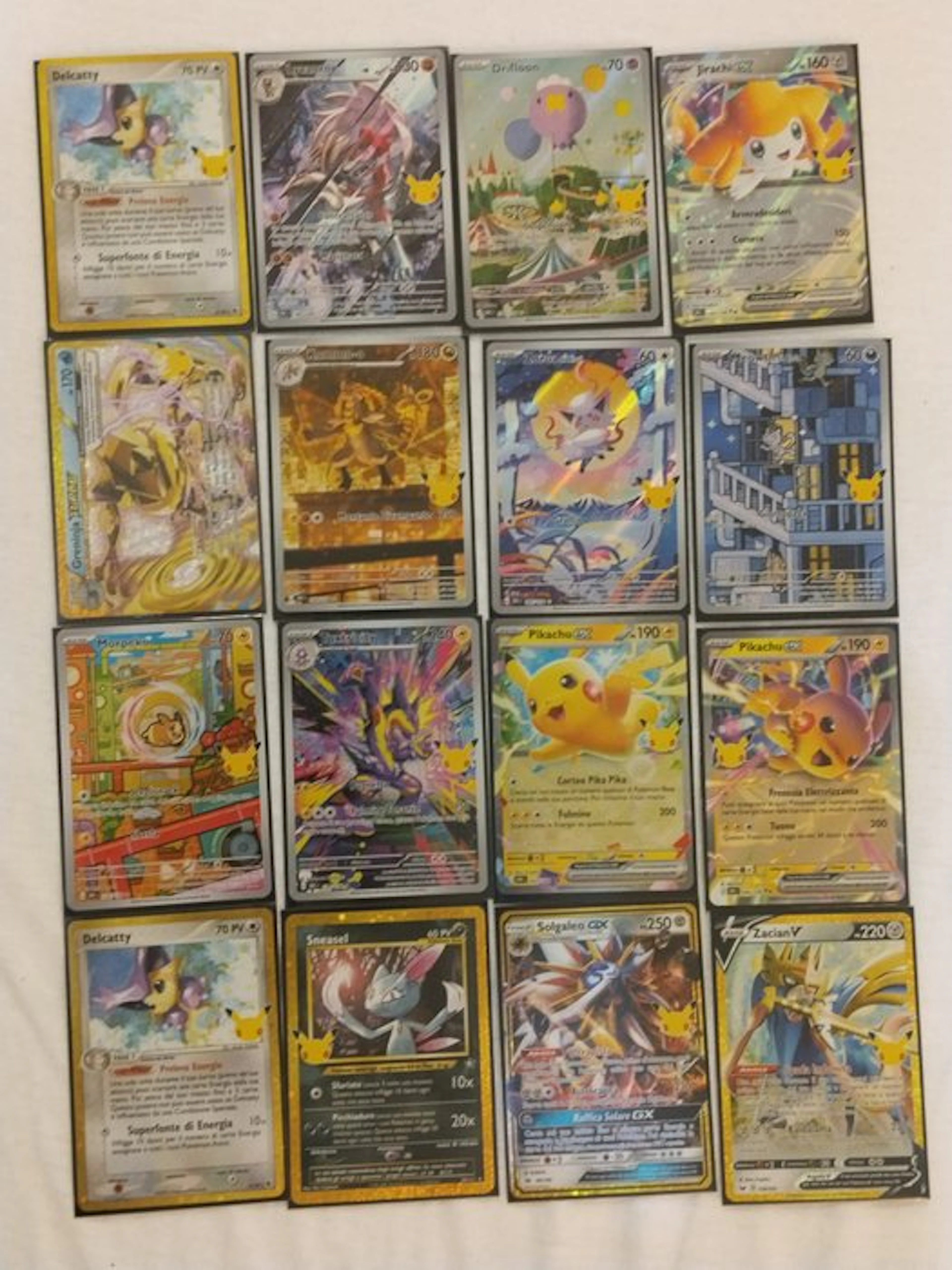 Pokémon - 16 Card Holo - Various sets