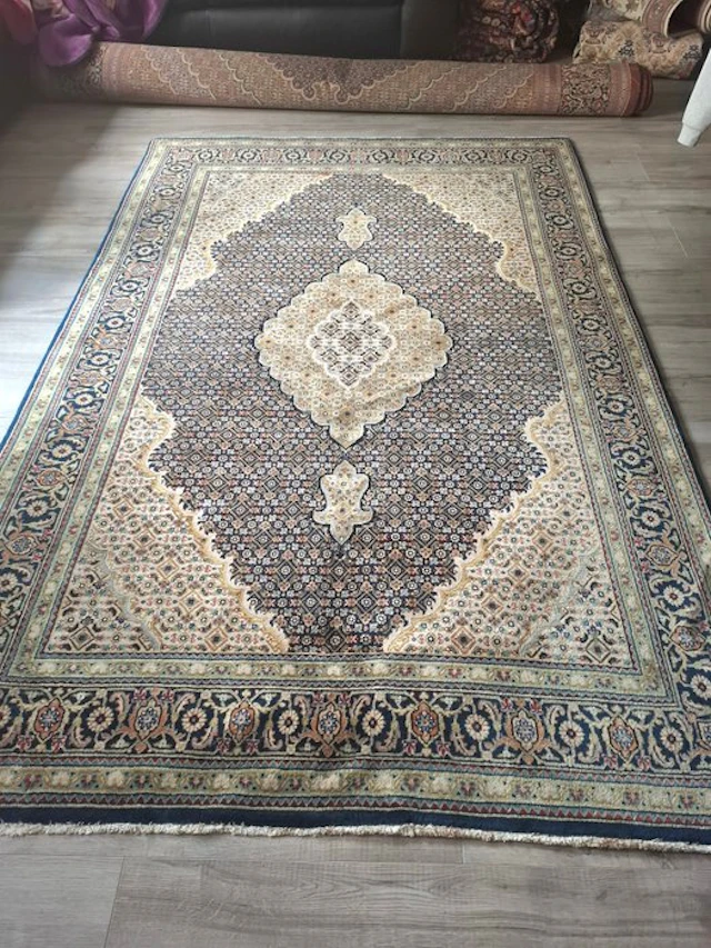 Tabriz - Carpet - 250 cm - 170 cm