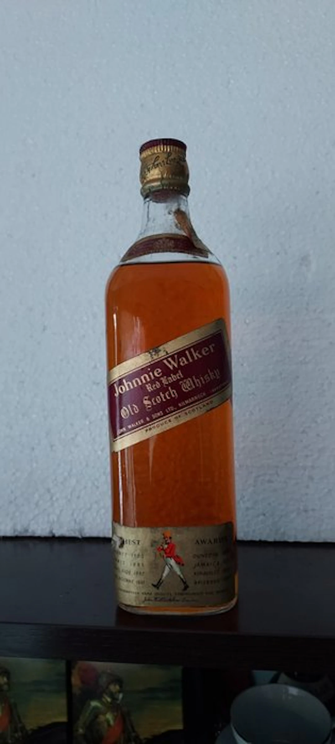 Johnnie Walker Red Label - b. 1960s - 75cl