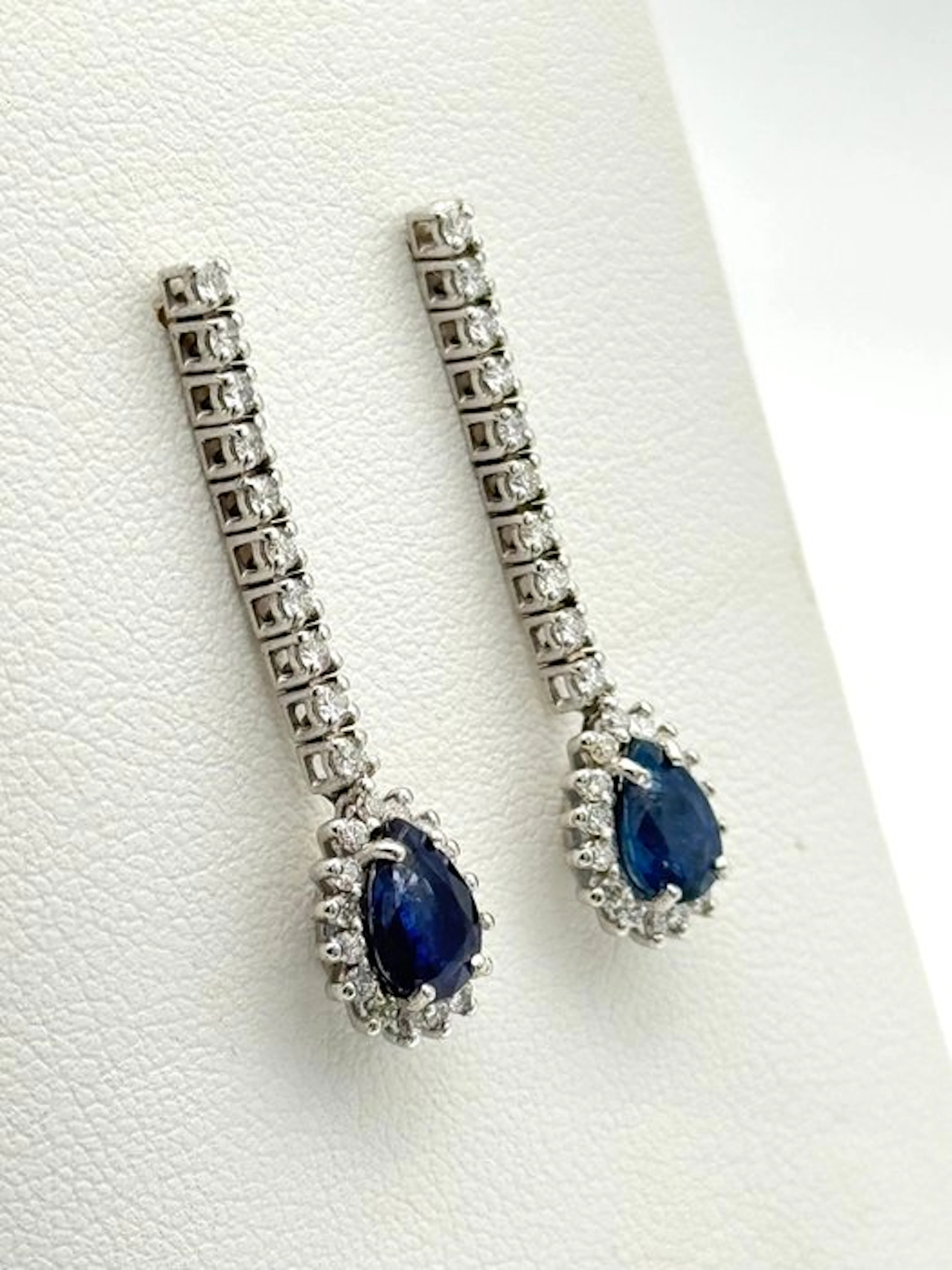 Drop earrings - 18 kt