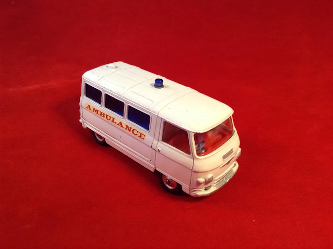 Corgi 1:43 - Model van - ref
