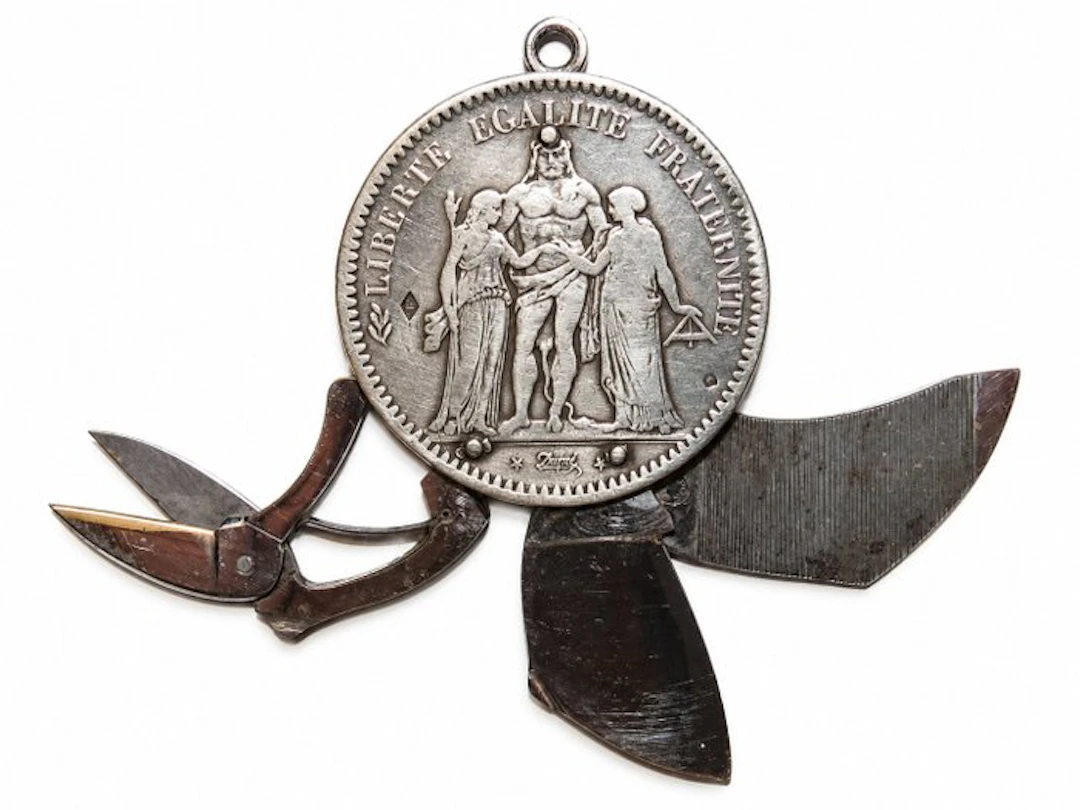 France. Éloi Pernet – Nécessaire de poche en 5 Francs...