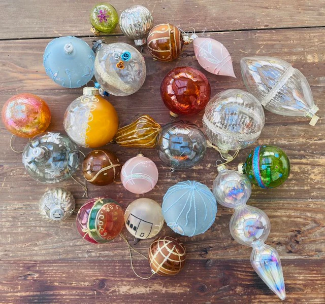 Christmas baubles (23) - Glass
