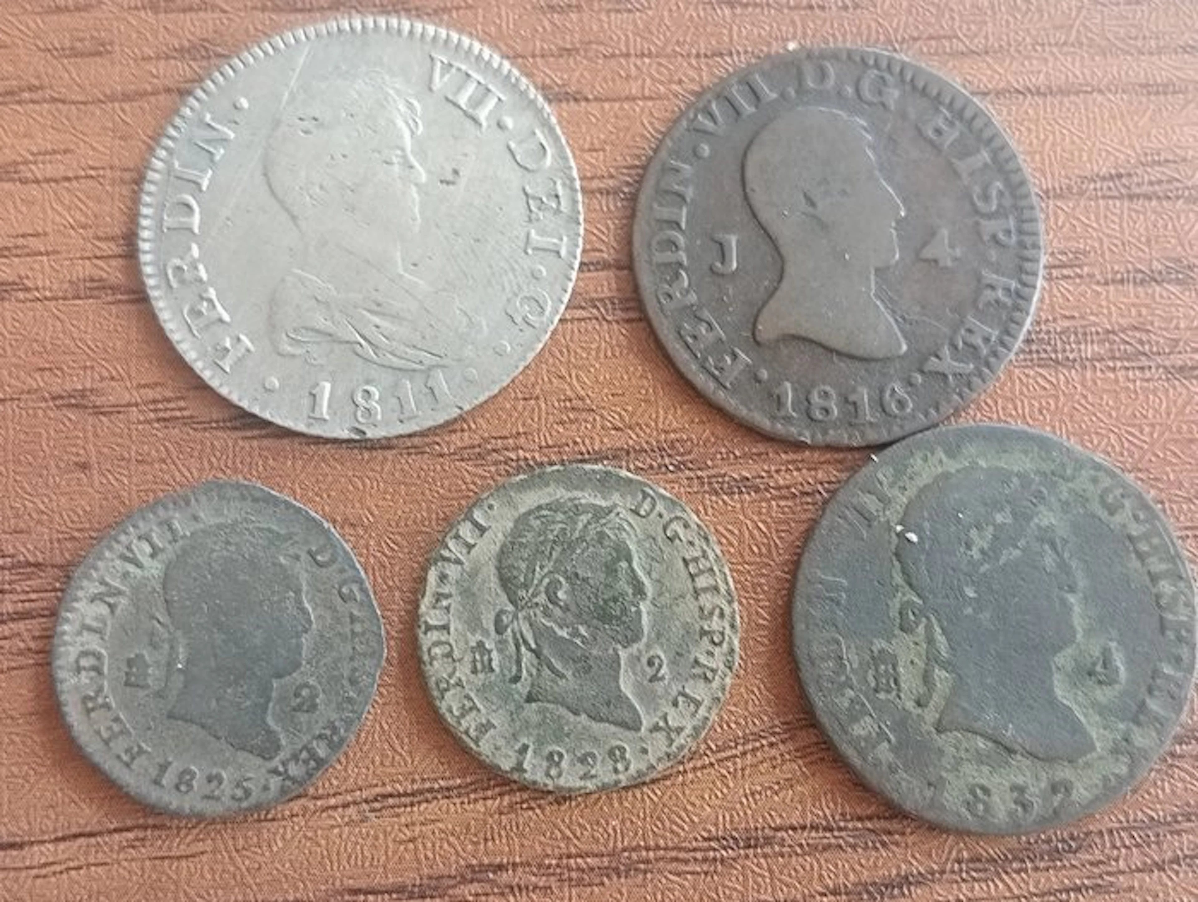 Spain. Fernando VII. Lote de 5 monedas incl.: 2 Reales (No reserve price)