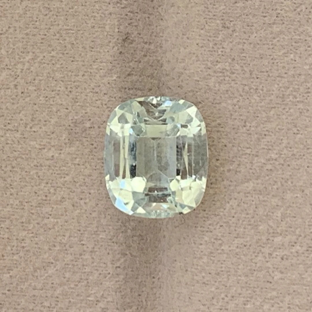 No reserve price - 1 pcs Blue Aquamarine - 7.85 ct...