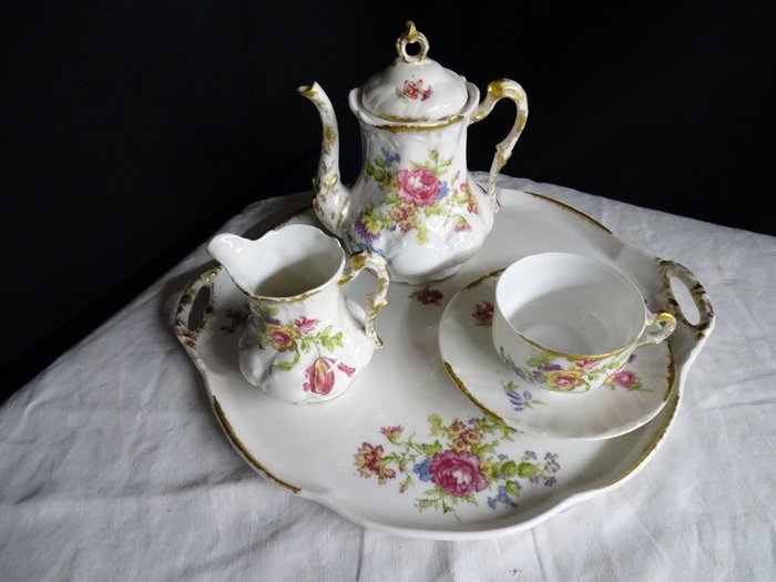 Table service (5) - Porcelain