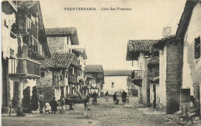 Spain - Fuenterrabia - Various streets and sights...
