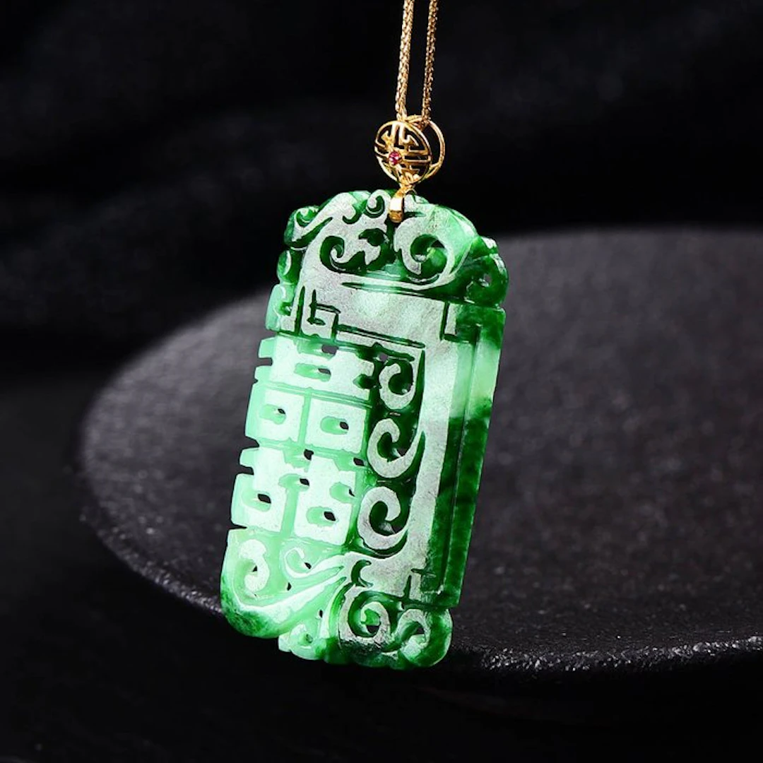 ALGT Certified - Huge and Masterful Natural Jadeite Jade...
