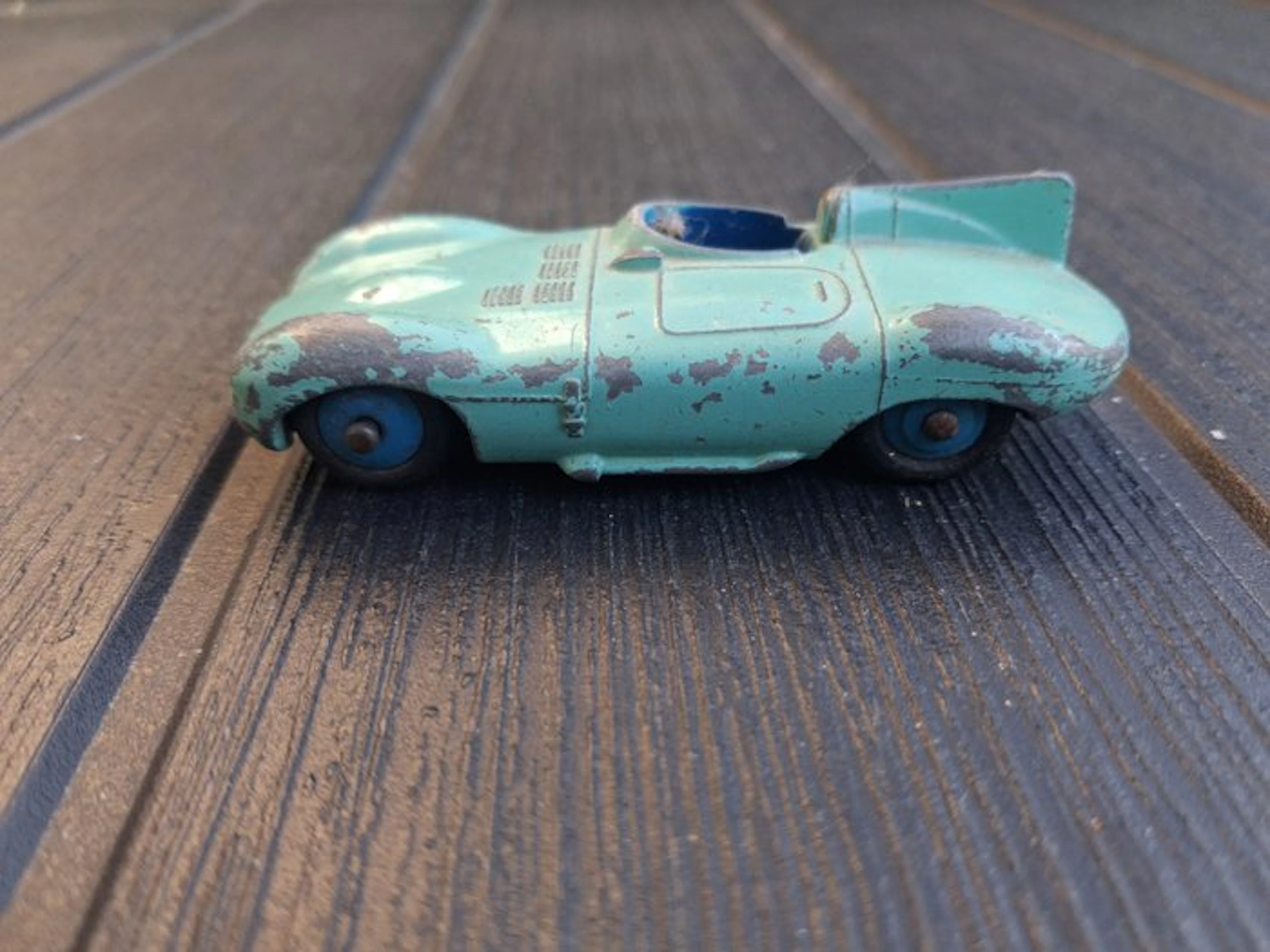 Dinky Toys Jaguar type D 1:43 - Model car - Jaguar type D model nr. 238