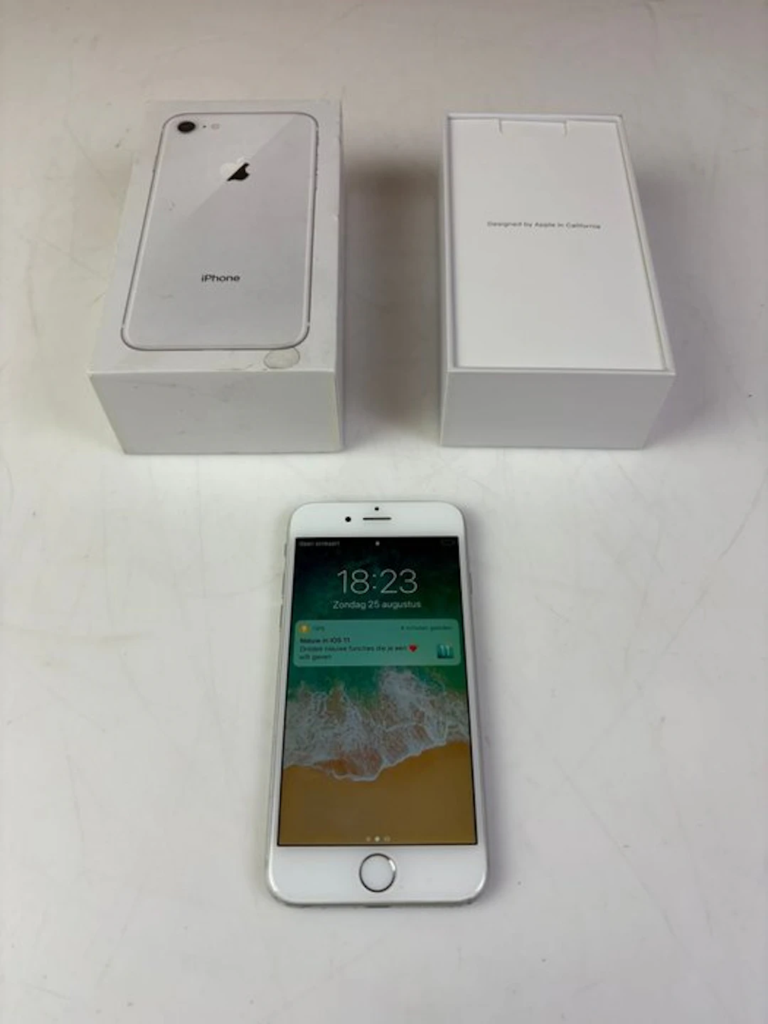 Apple Iphone 6 A1586 - Mobile phone - With replacement box