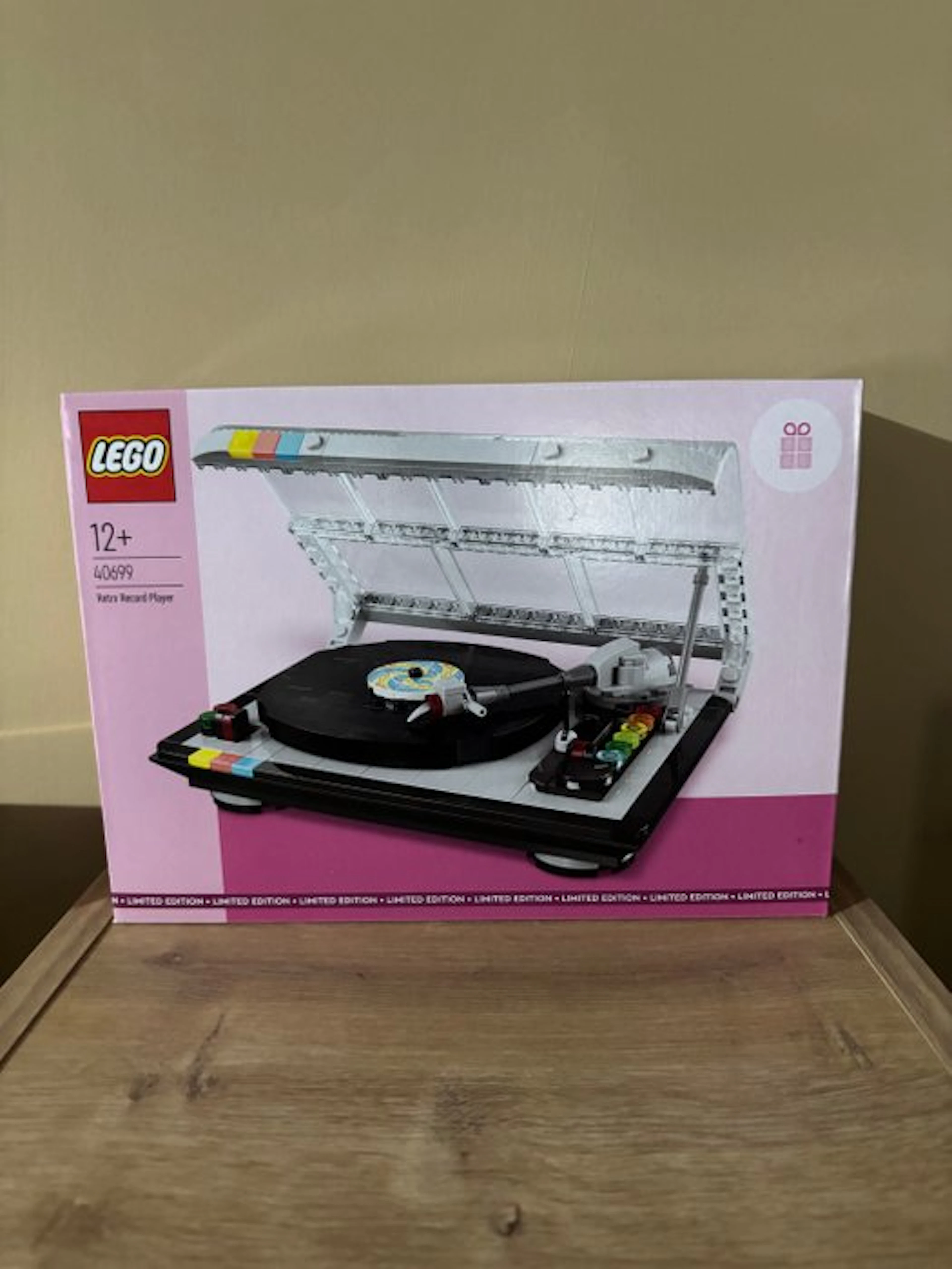 LEGO Set - 40699 - Ideas (CUUSOO) - Retro Record Player