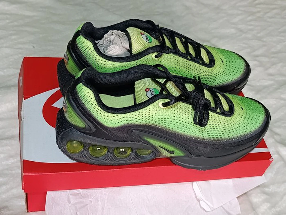 Nike - Air Max DN AMD - Low-top trainers - Size: EU 42 - New with tags