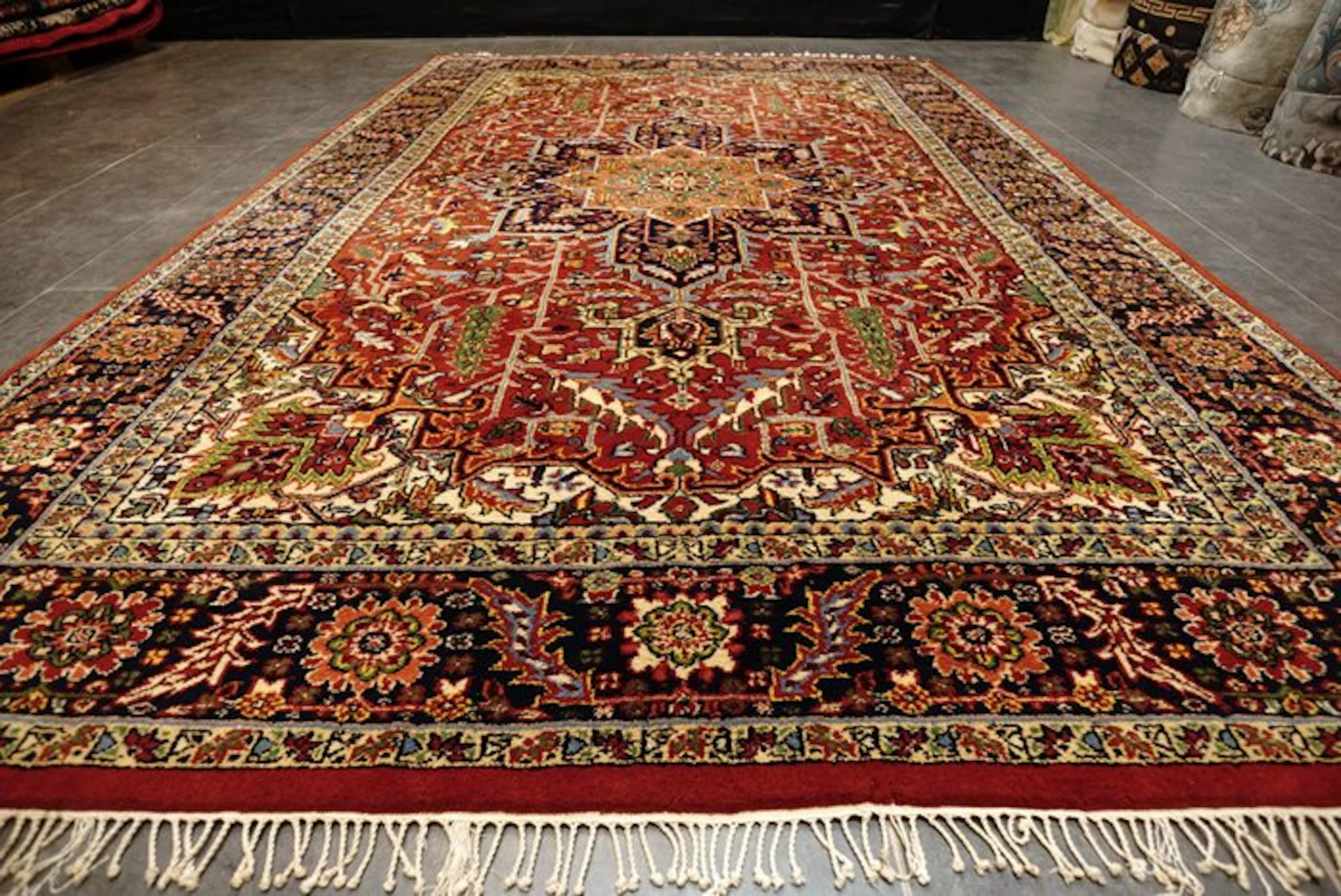Heriz - Carpet - 295 cm - 200 cm