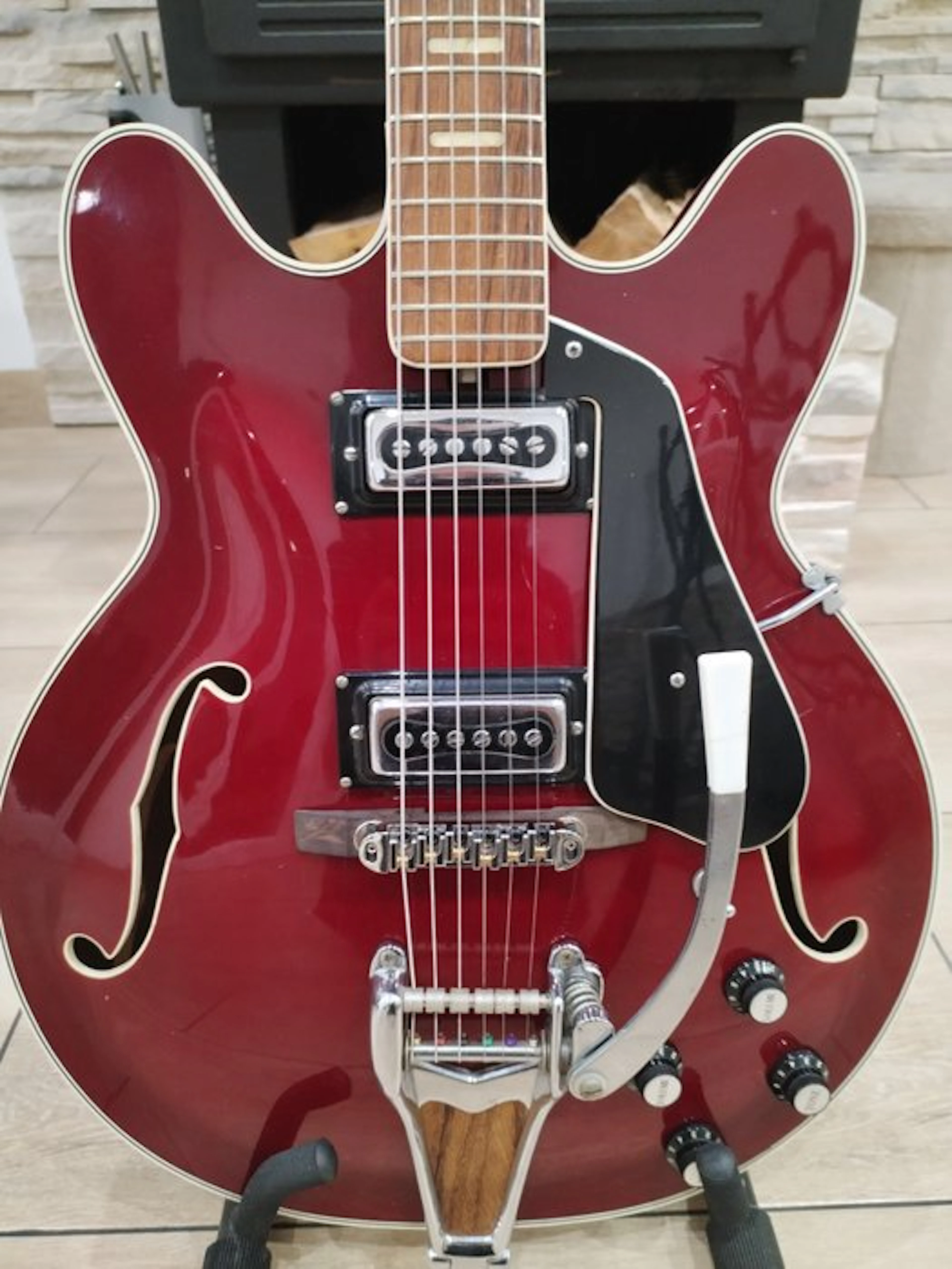 Crucianelli - Élite - - Semi-hollow body guitar - Italy