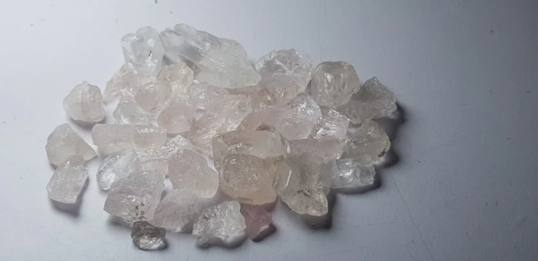 Natural Pink color Morganite Rough- 78 g - (43)