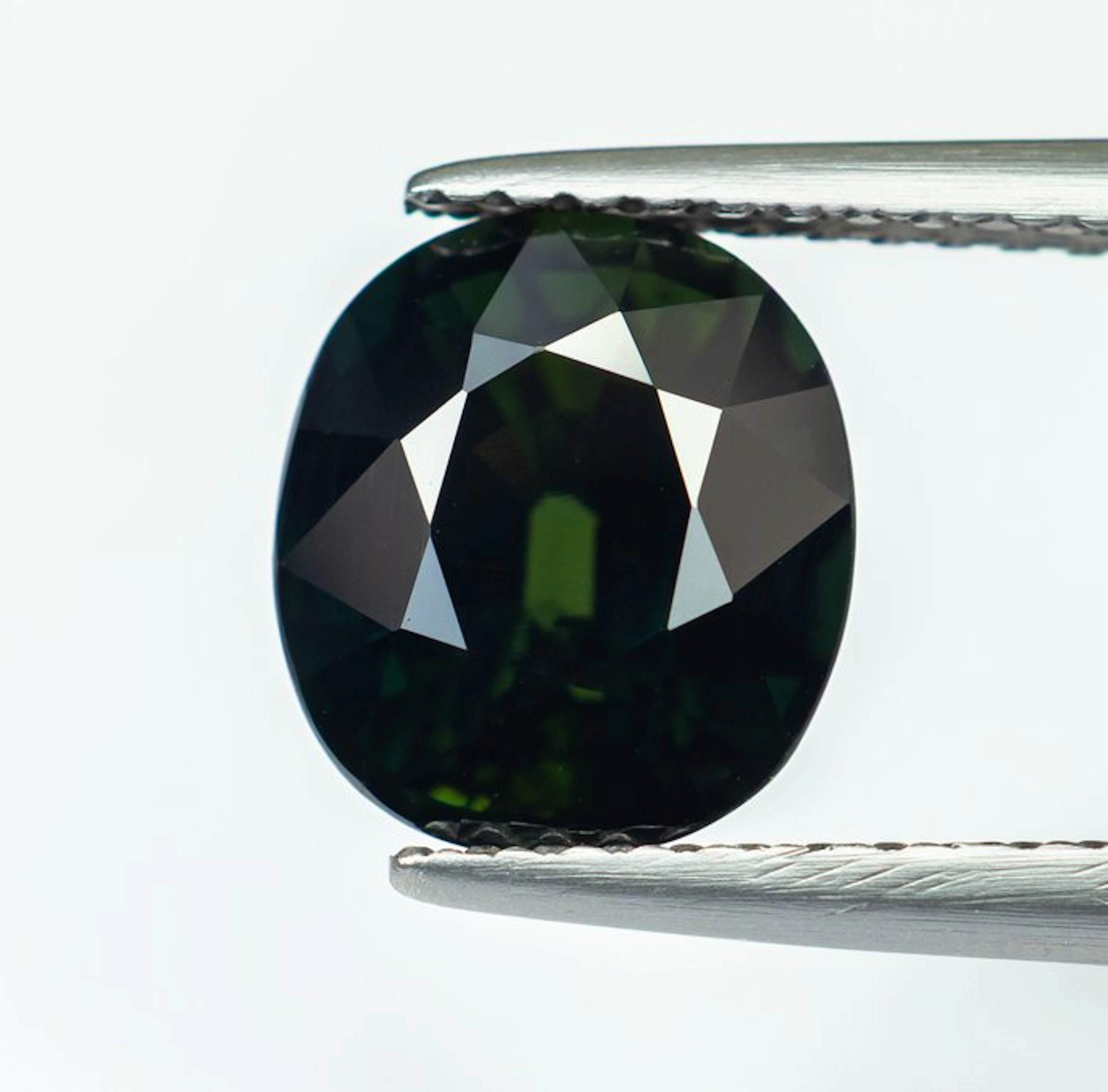 No reserve price Sapphire - 3.23 ct - Bellerophon Gemlab - Deep Bluish Green