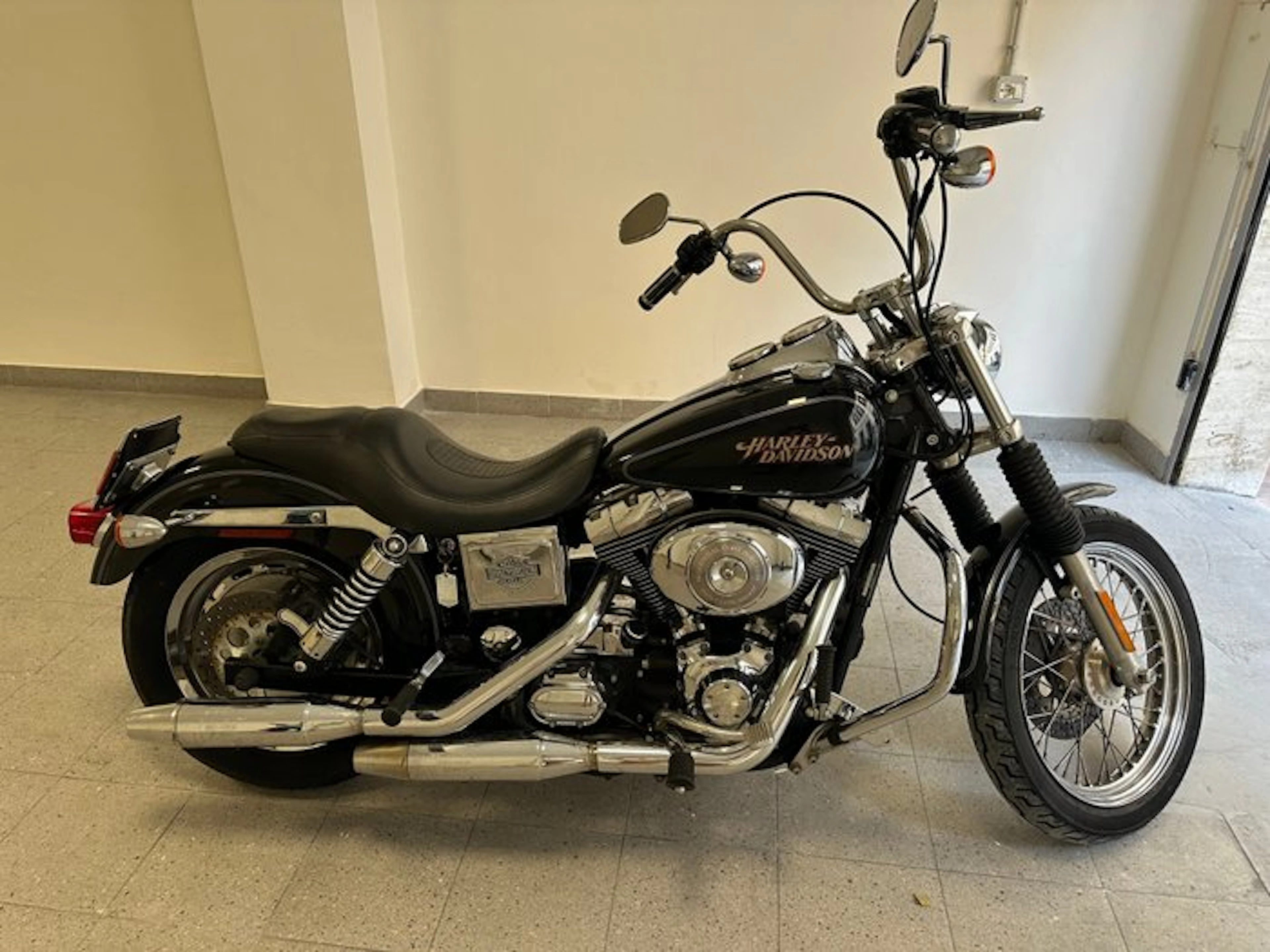 Harley-Davidson - Dyna Low Rider FXDLI - 2005