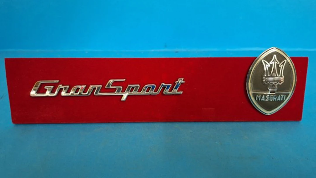 Badge - Maserati