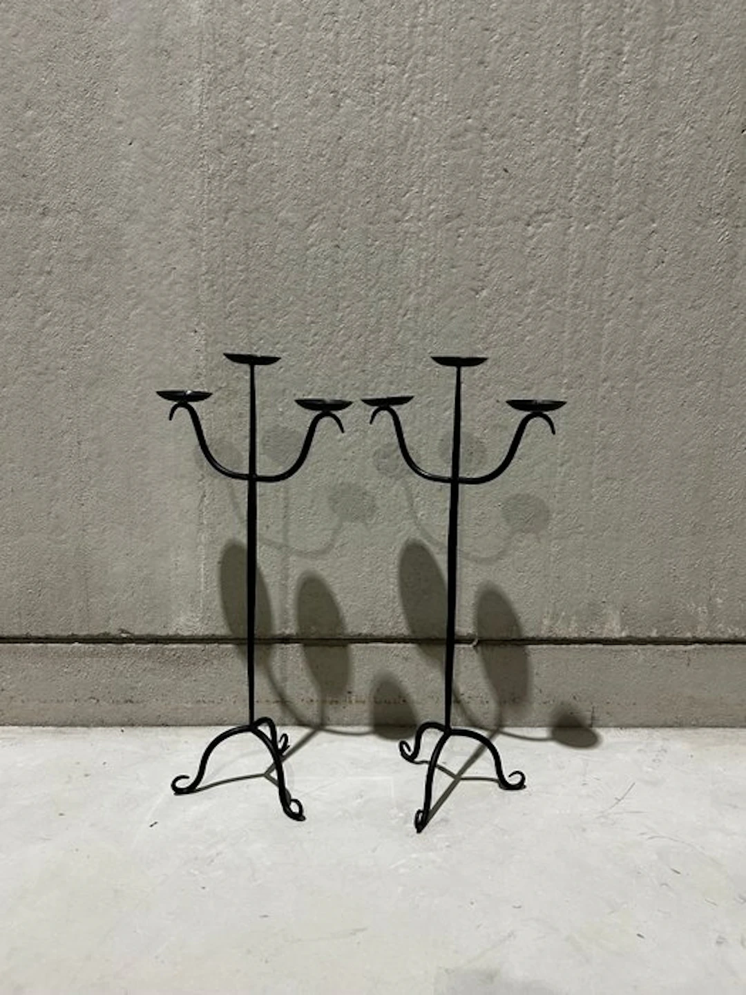 Candleholder (2) - Wrought iron - Brutalist