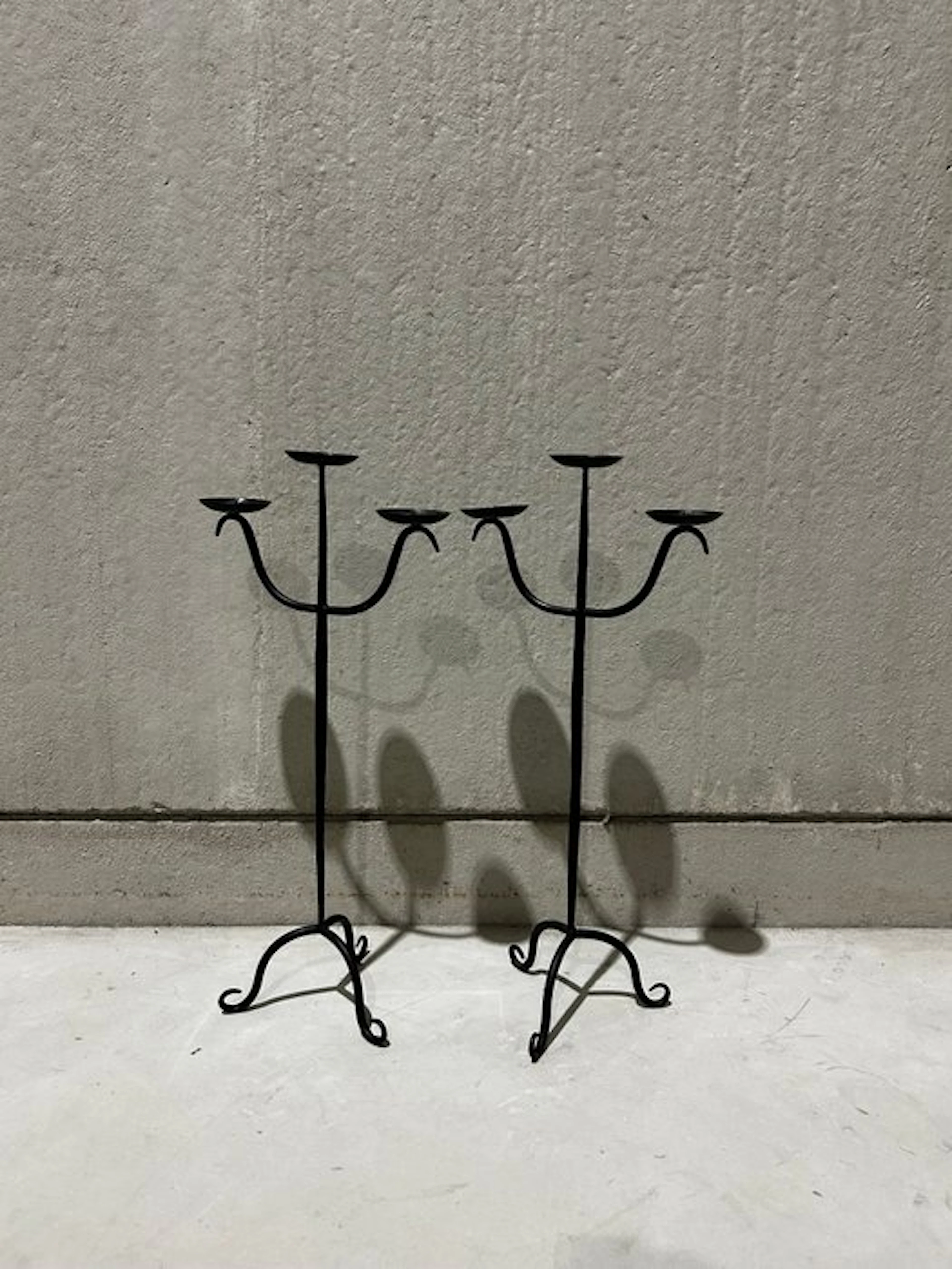 Candleholder (2) - Wrought iron - Brutalist