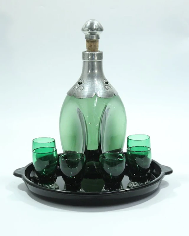 Art Deco (1920-1930) likeurset met tinnen beslag - Georg...