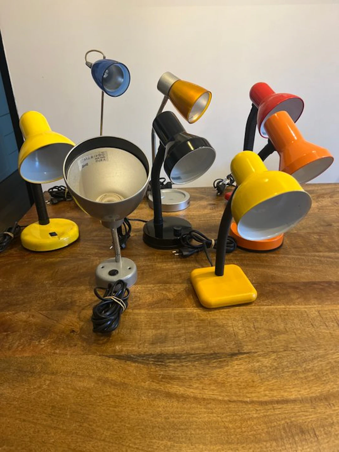 Lamp (8) - Metal, Plastic