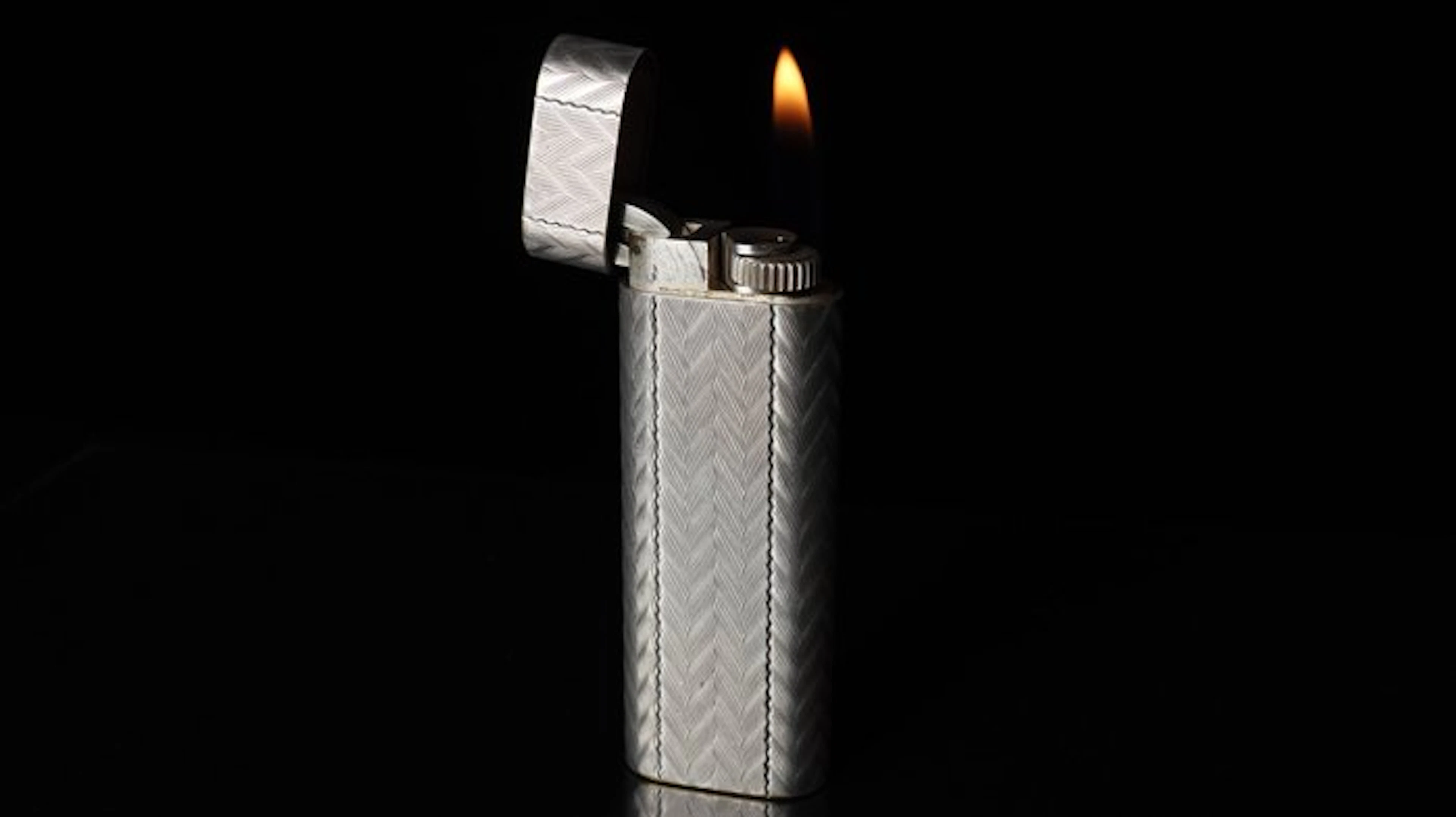 Cartier - Chevron Pattern Vintage gas Lighter - Lighter - Silver plated